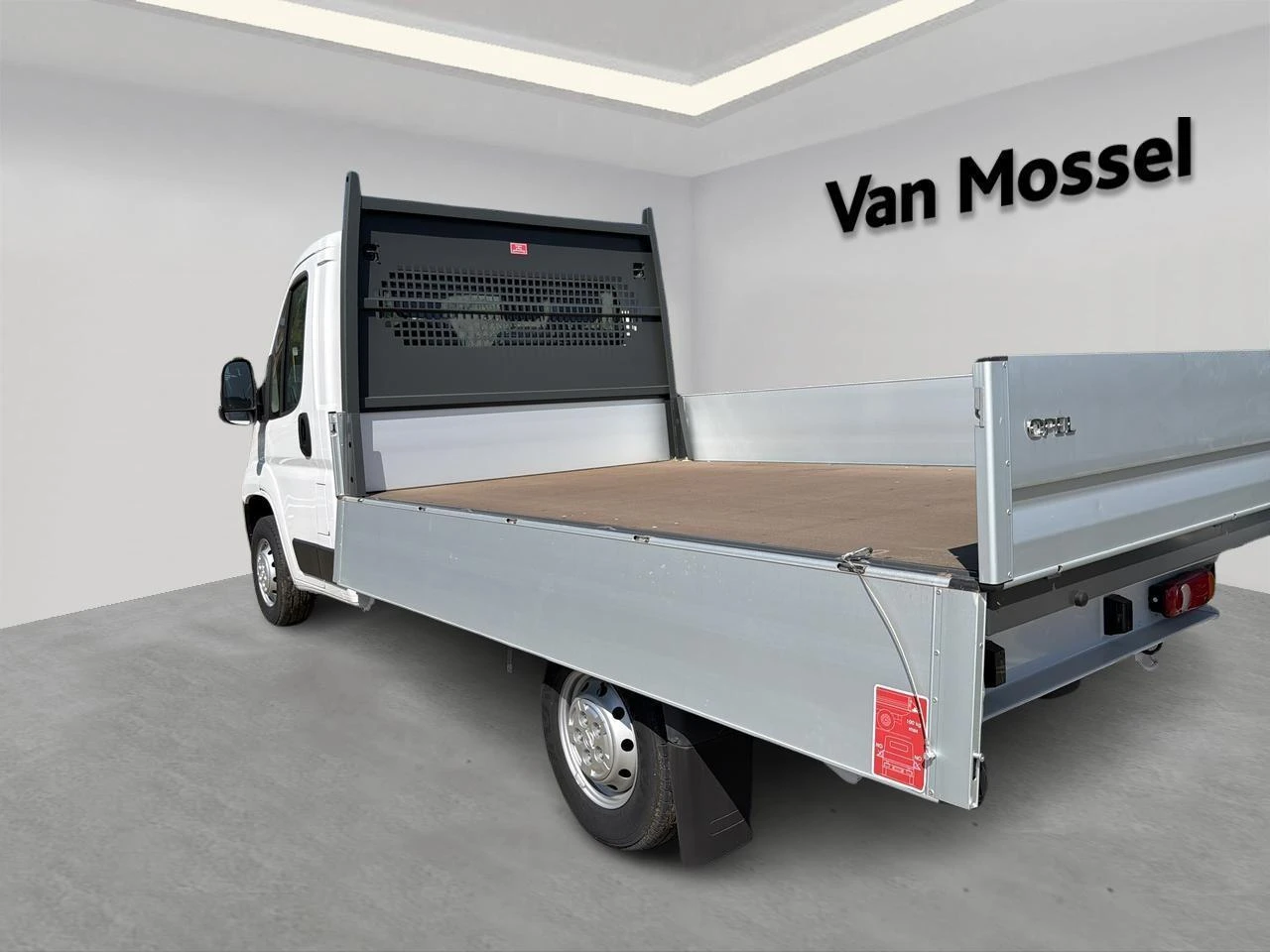 Opel Movano 3500 2.2 L Turbo D 103kW L2 Light