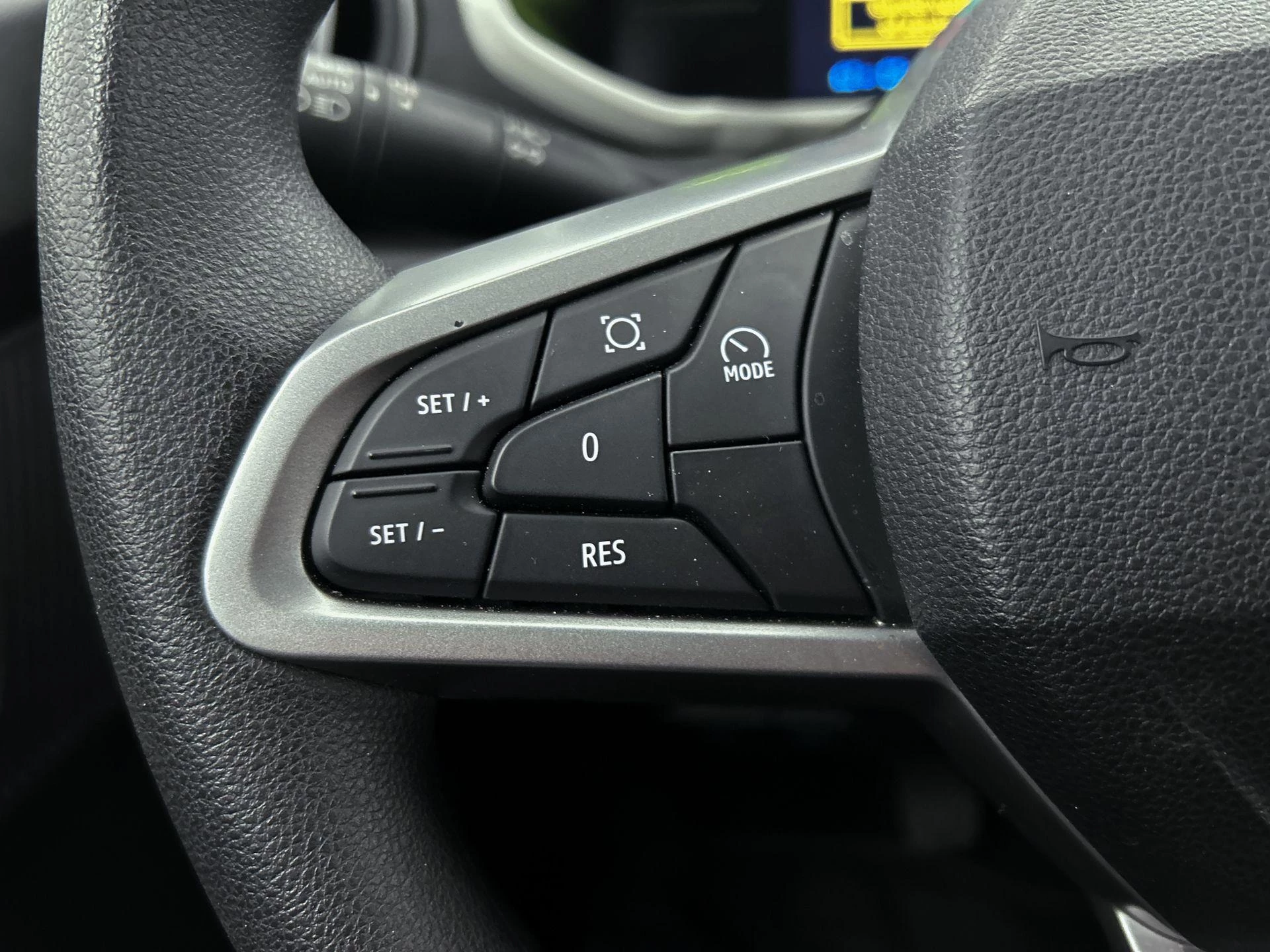 Dacia-Spring-image-16