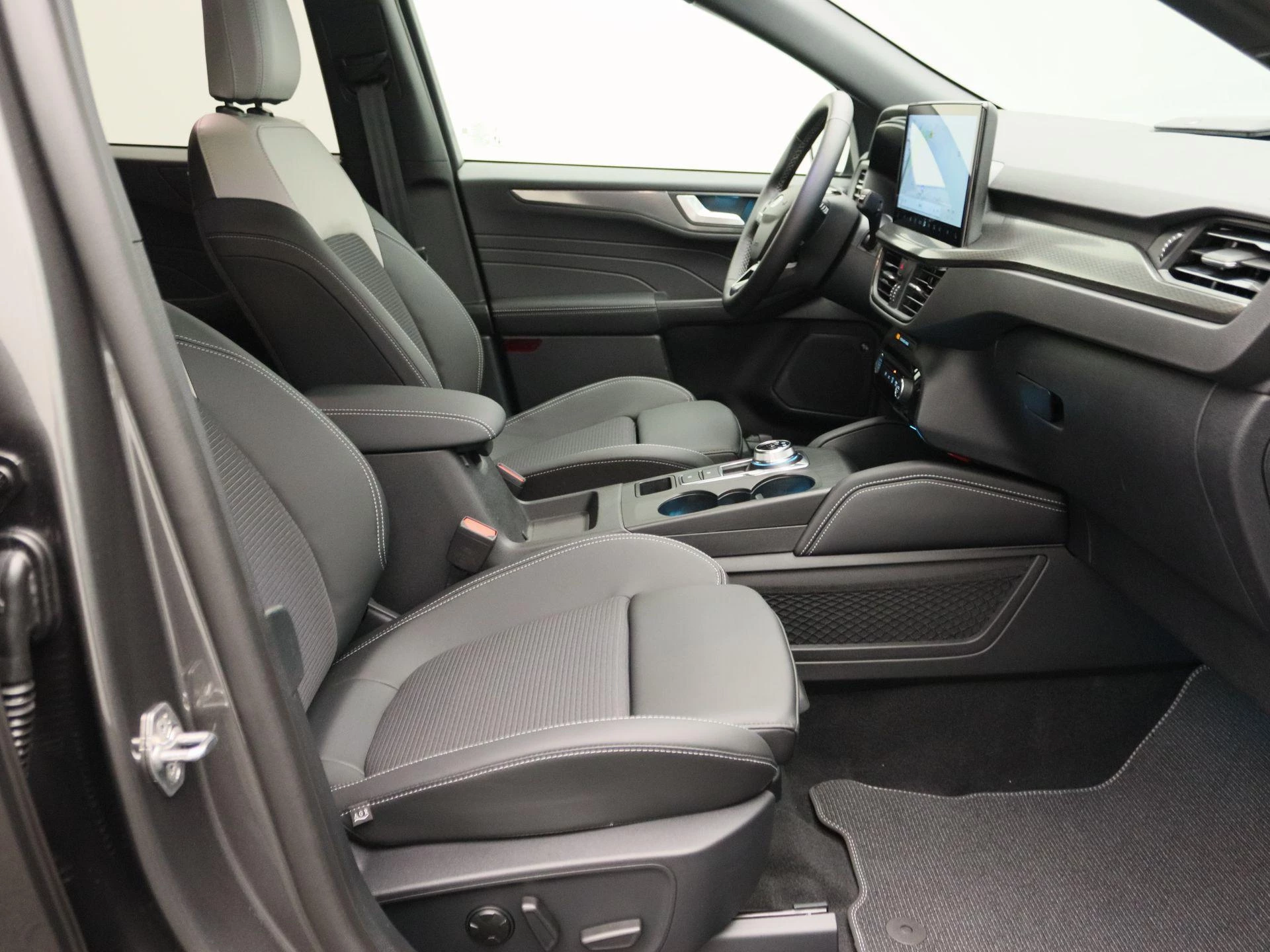 Ford-Kuga-image-26