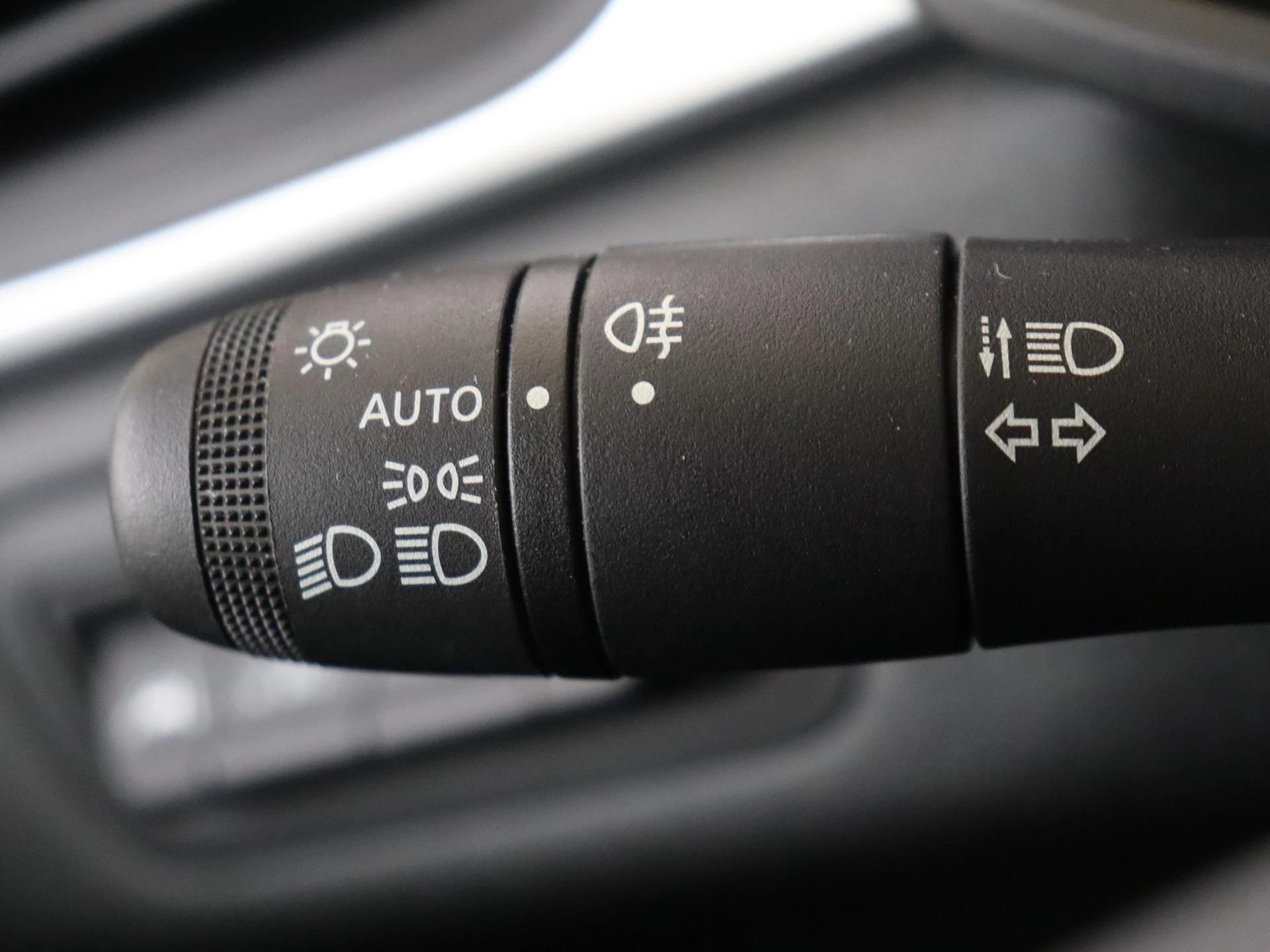 Renault-Captur-image-21