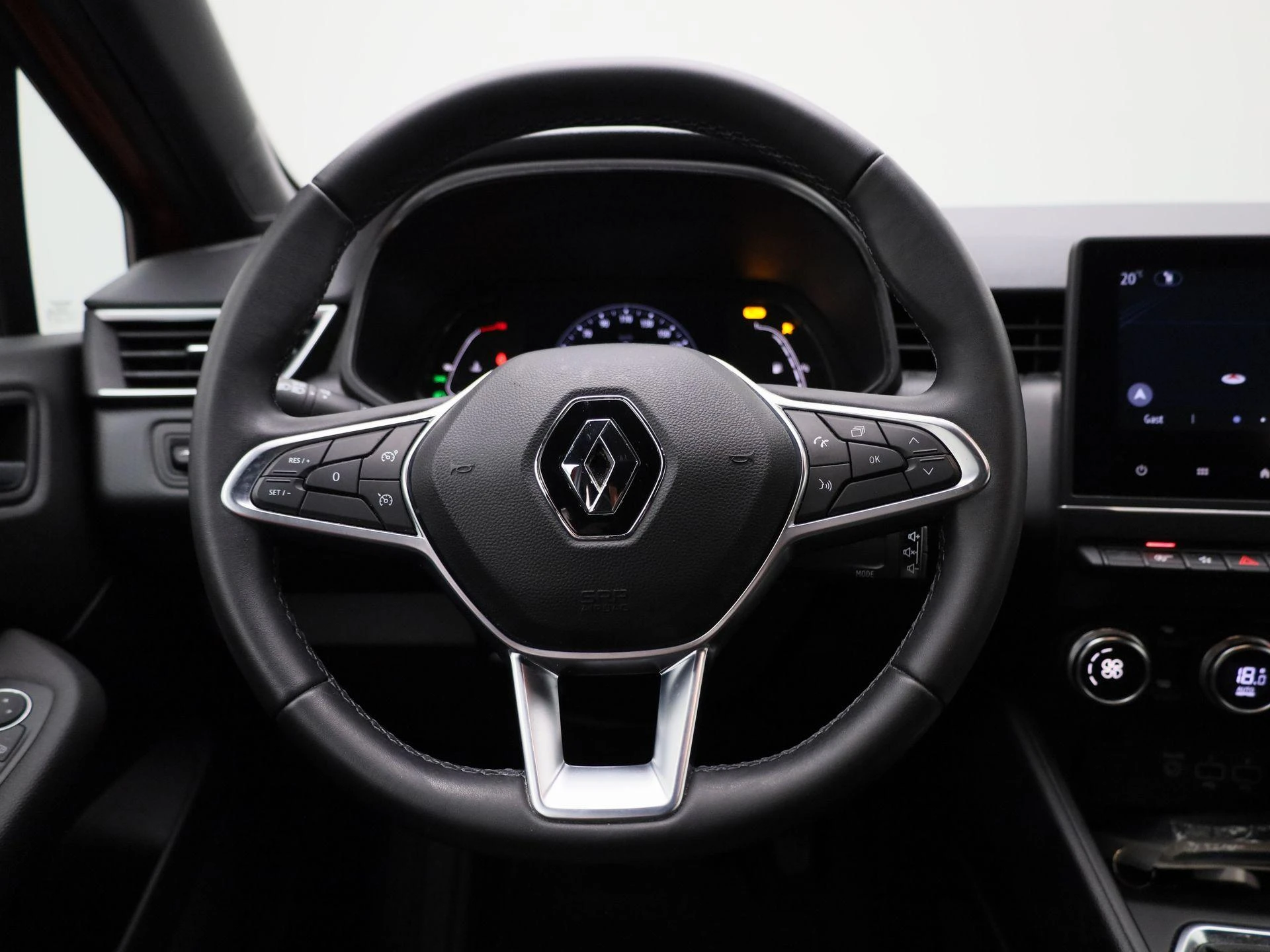 Renault-Clio-image-6