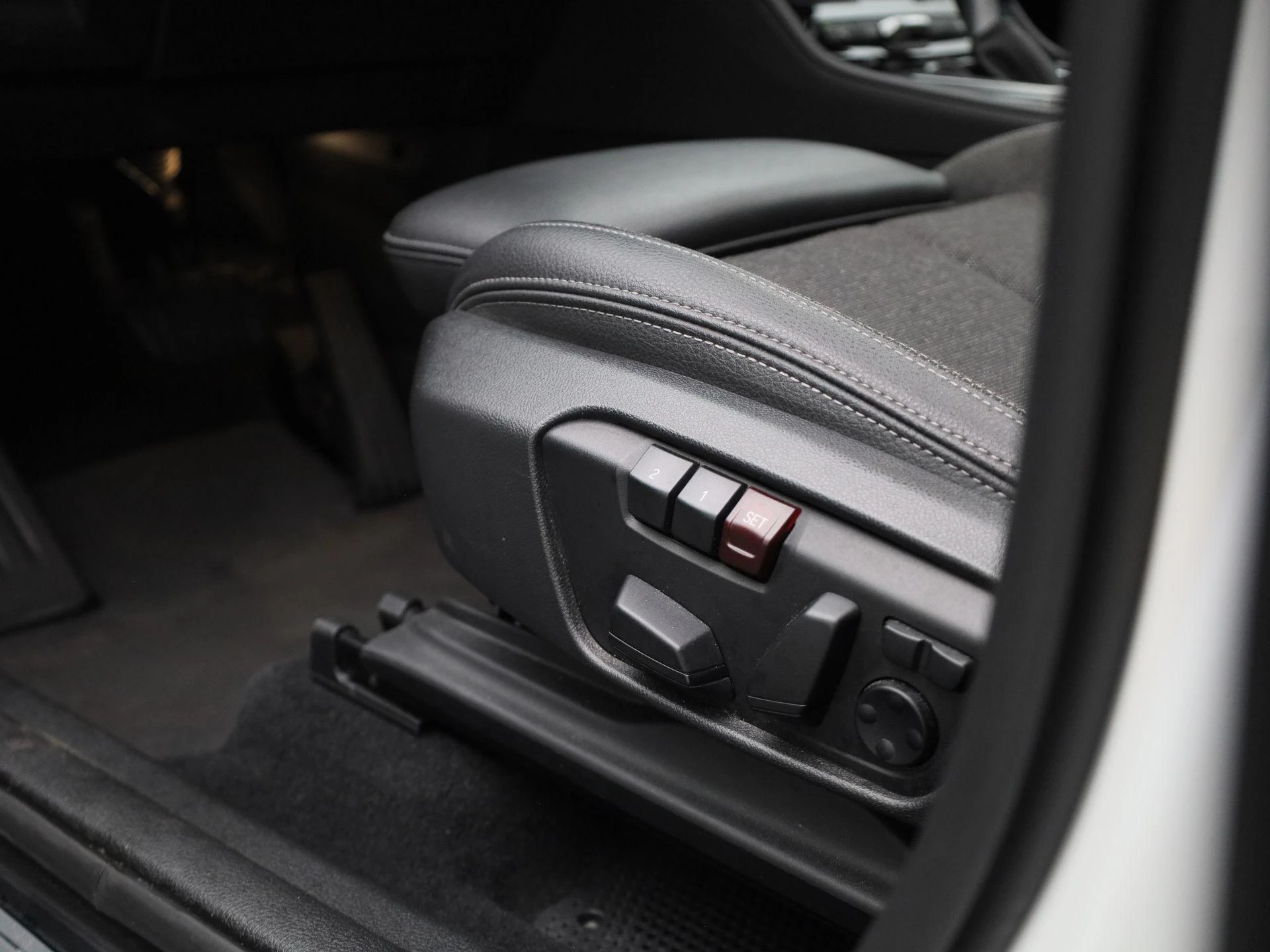 BMW-2 Serie-image-32