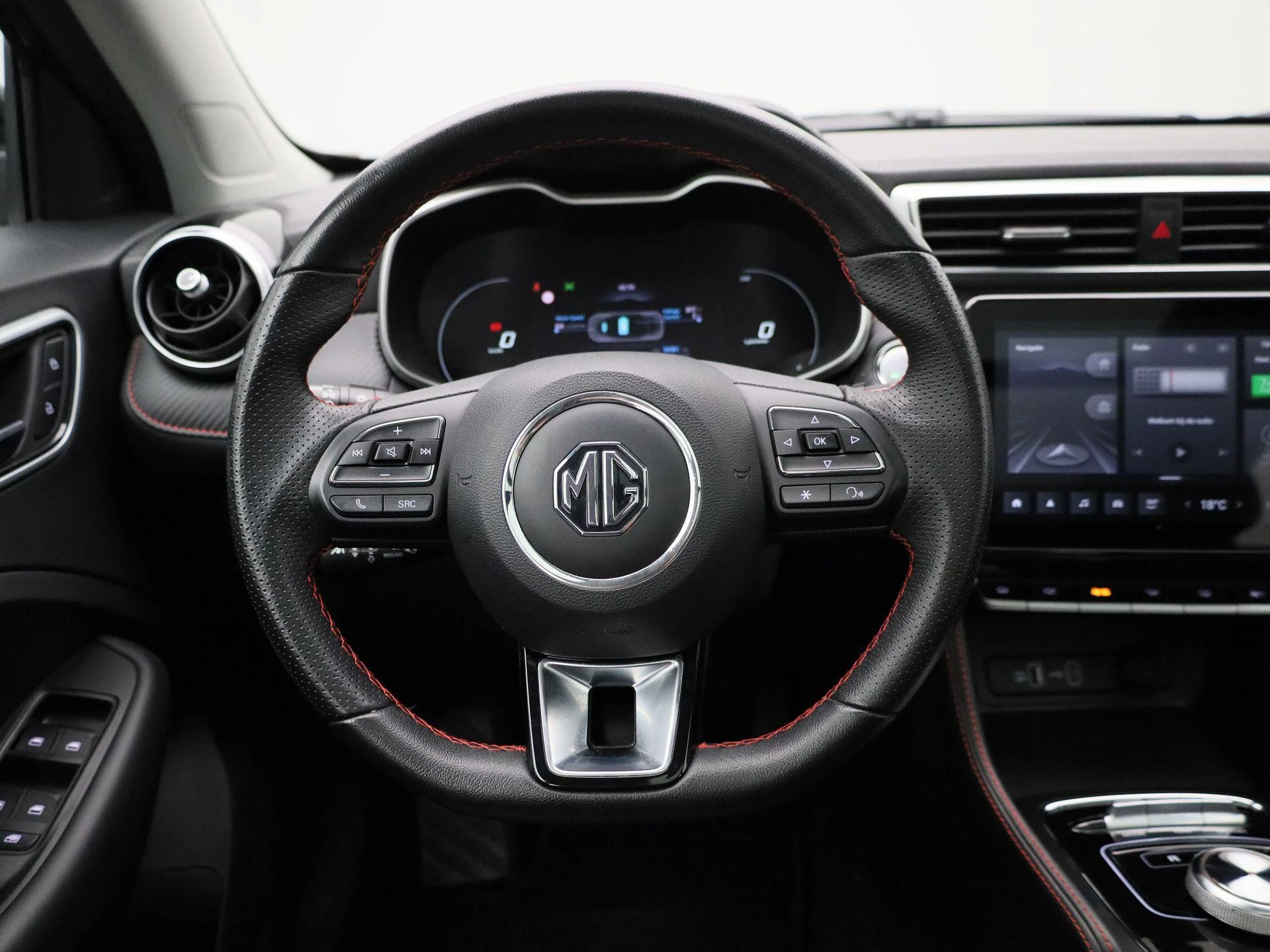 MG ZS EV Long Range Luxury 70 kWh
