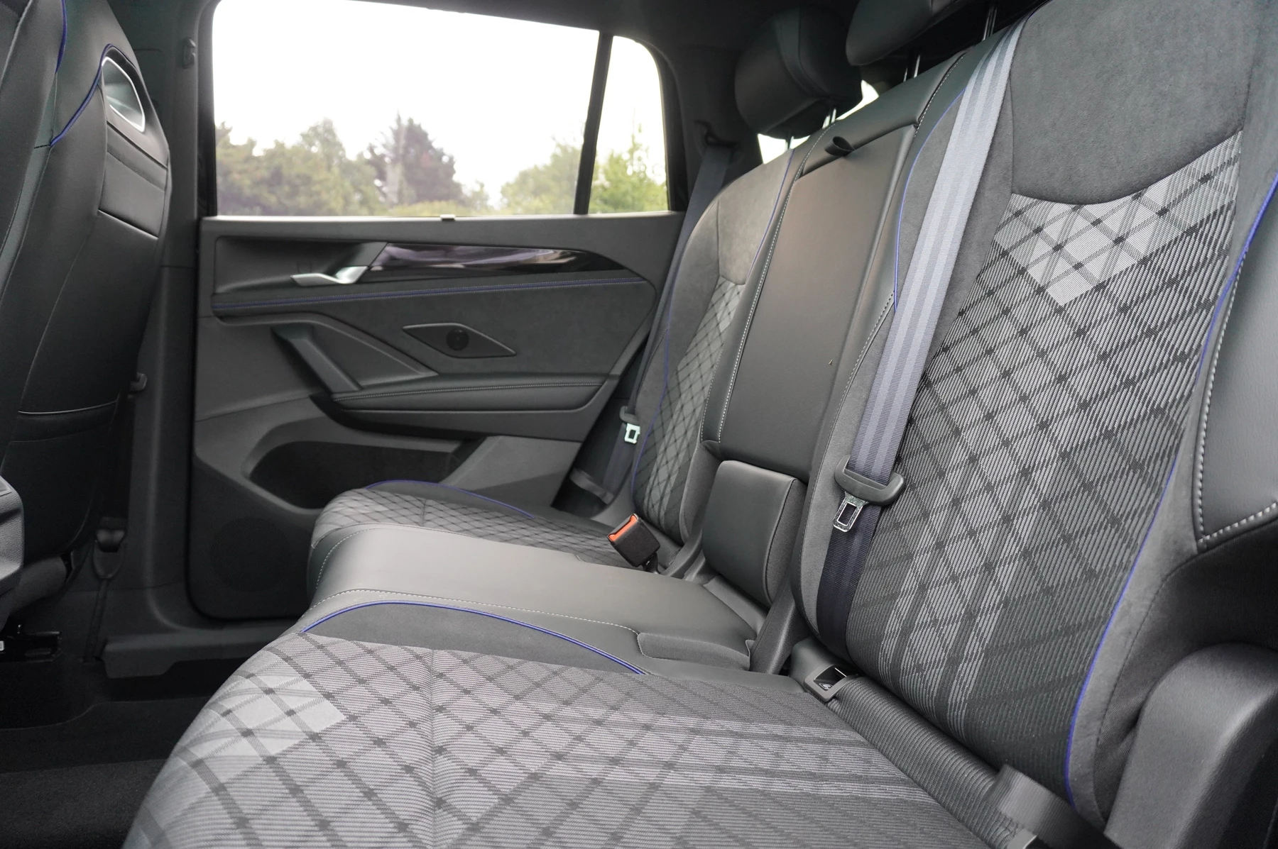 Volkswagen-Tayron-image-10