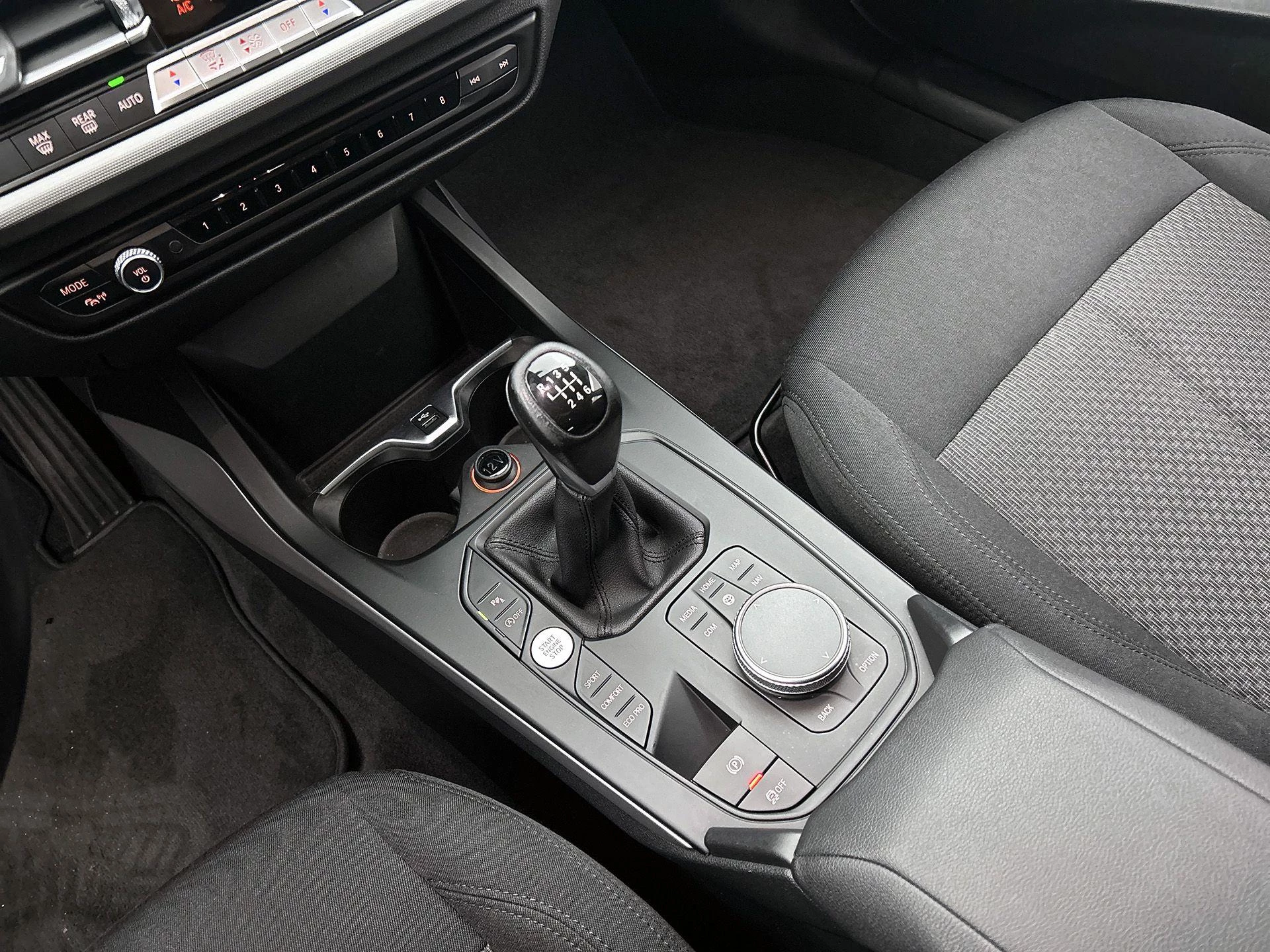 BMW-1 Serie-image-18