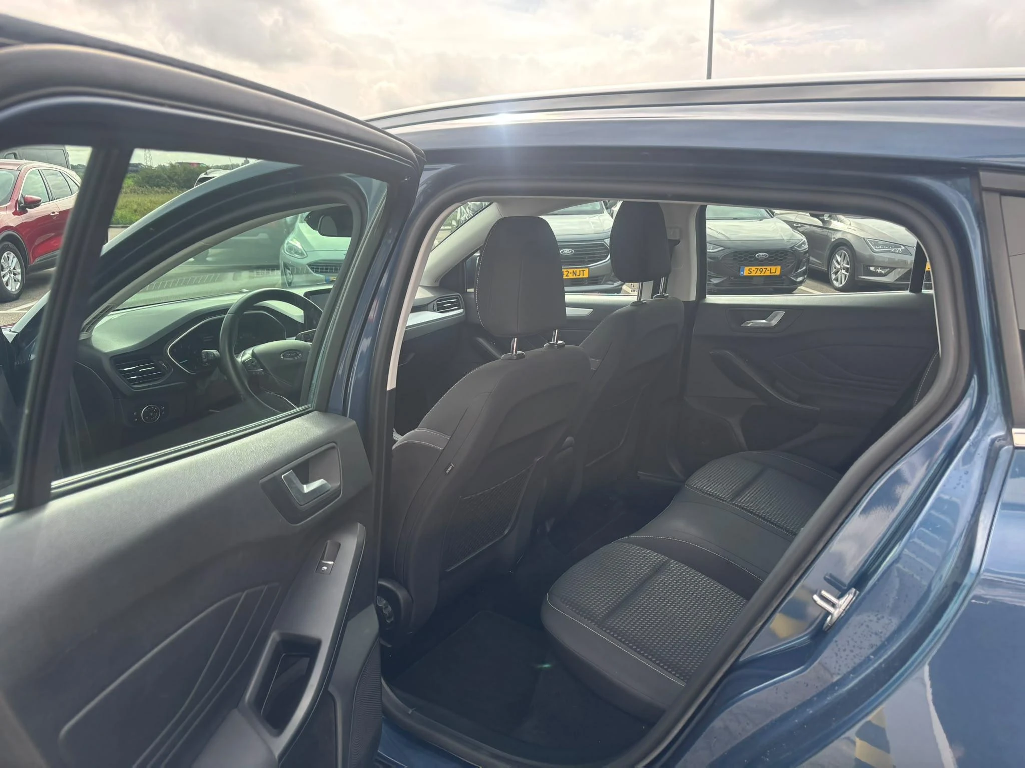 Ford-Focus-image-8