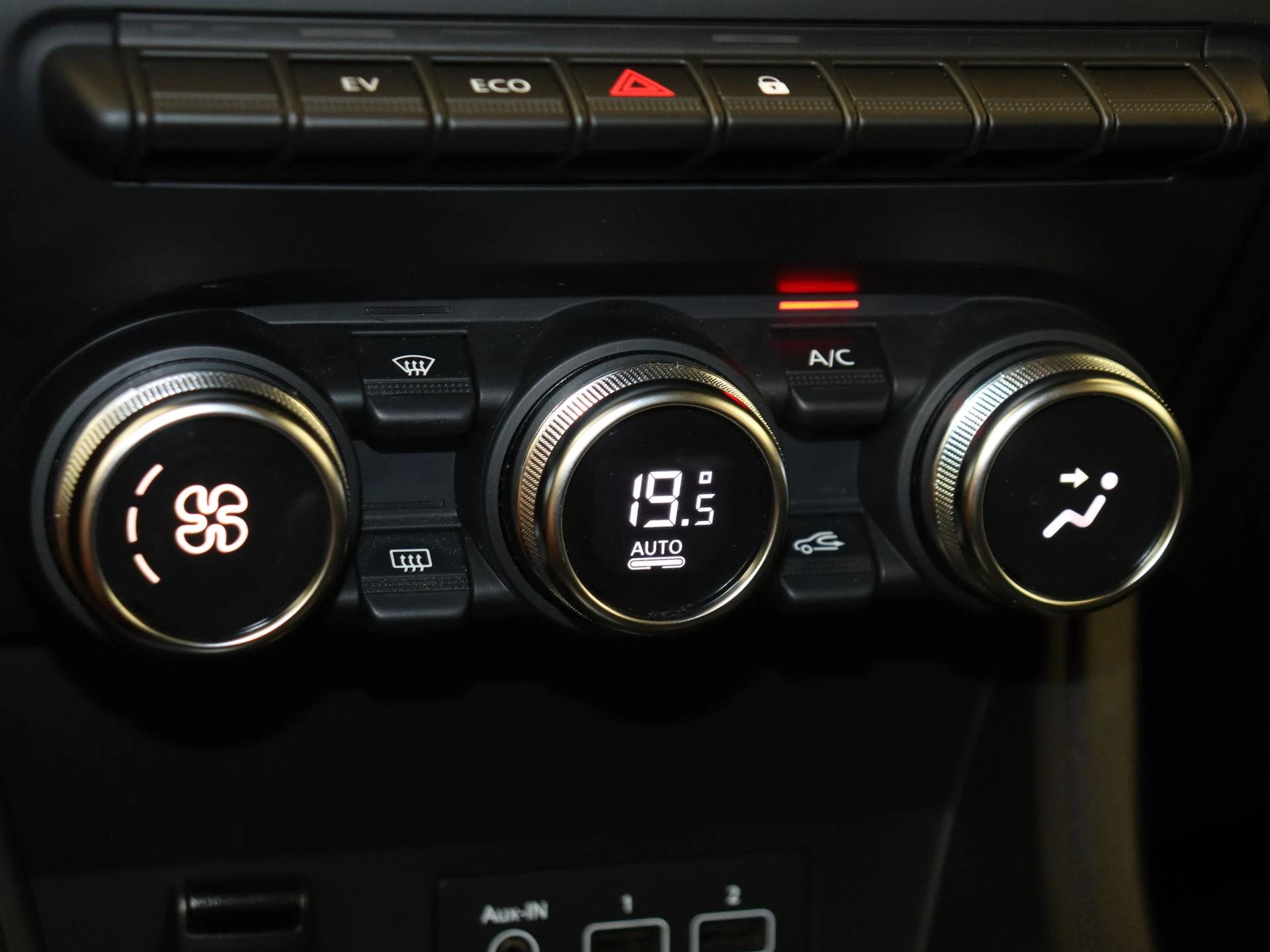 Renault Captur 1.6 E-Tech Hybrid 145 Rive Gauche