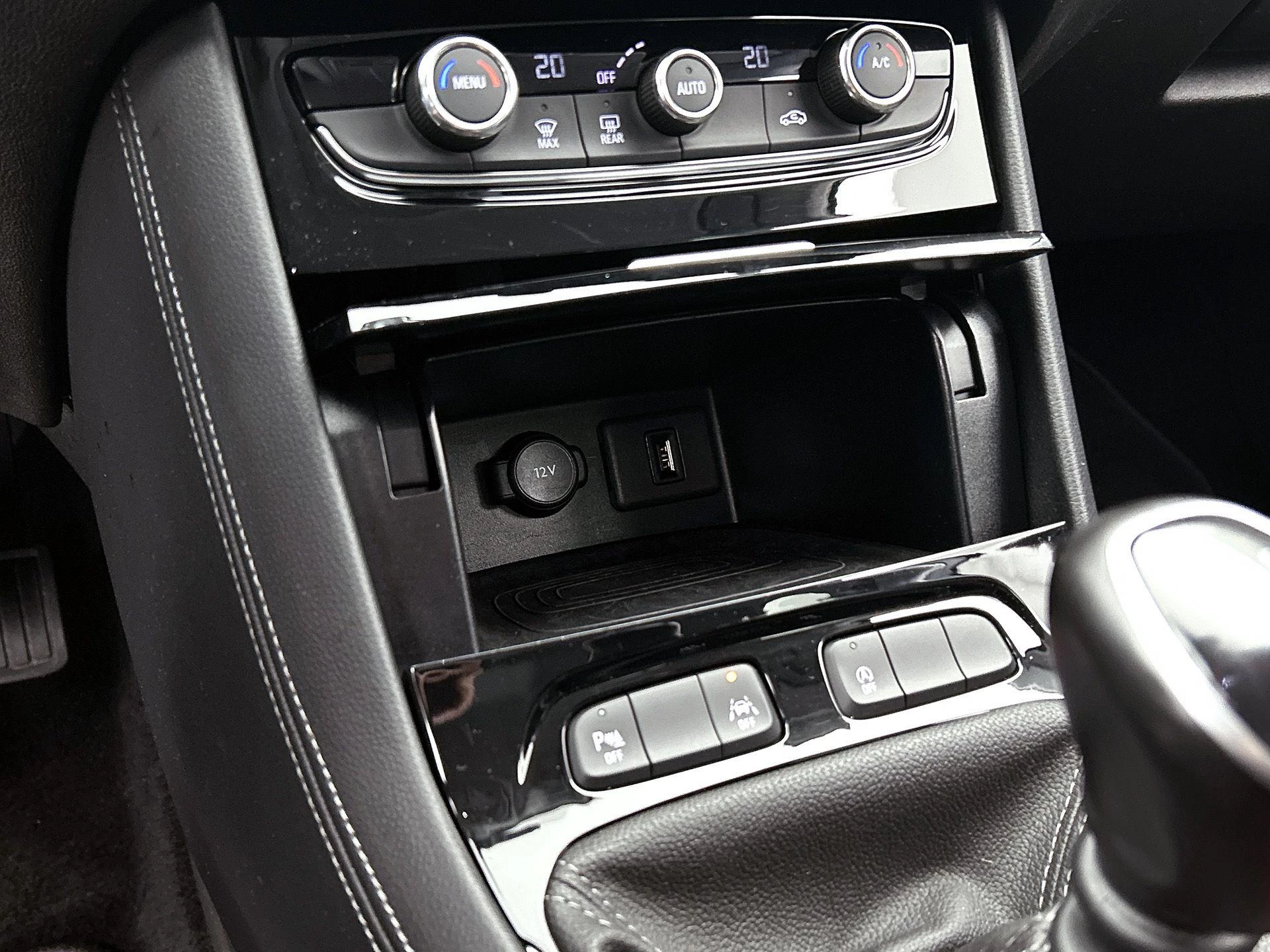 Opel-Grandland-image-31