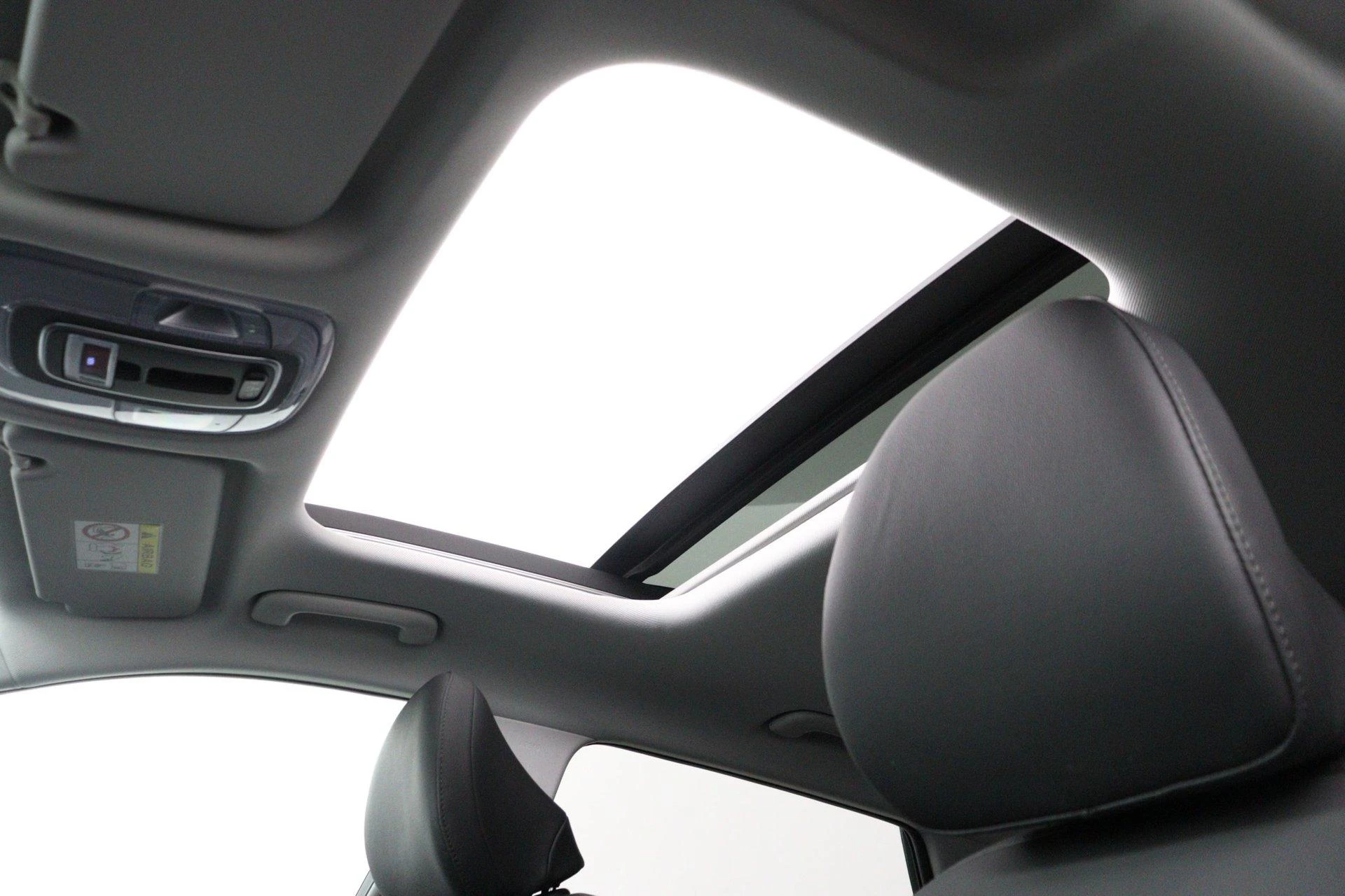 Hyundai Kona 1.6 GDI HEV Premium Sky