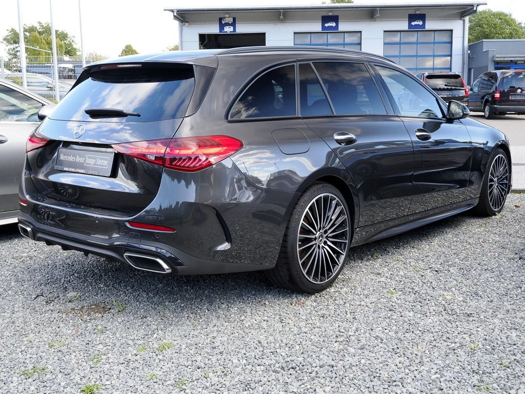 Mercedes-Benz-C-Klasse 220-image-5