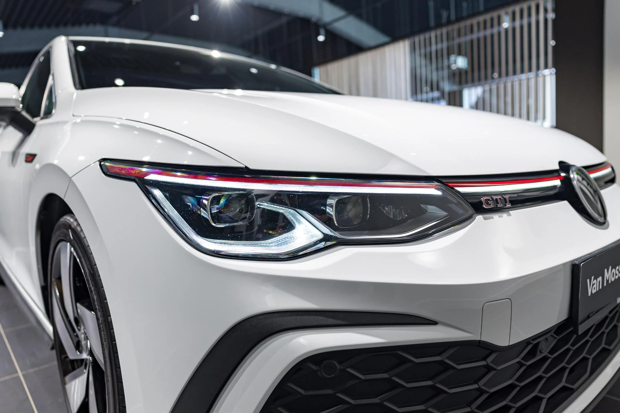 Volkswagen-Golf-image-20