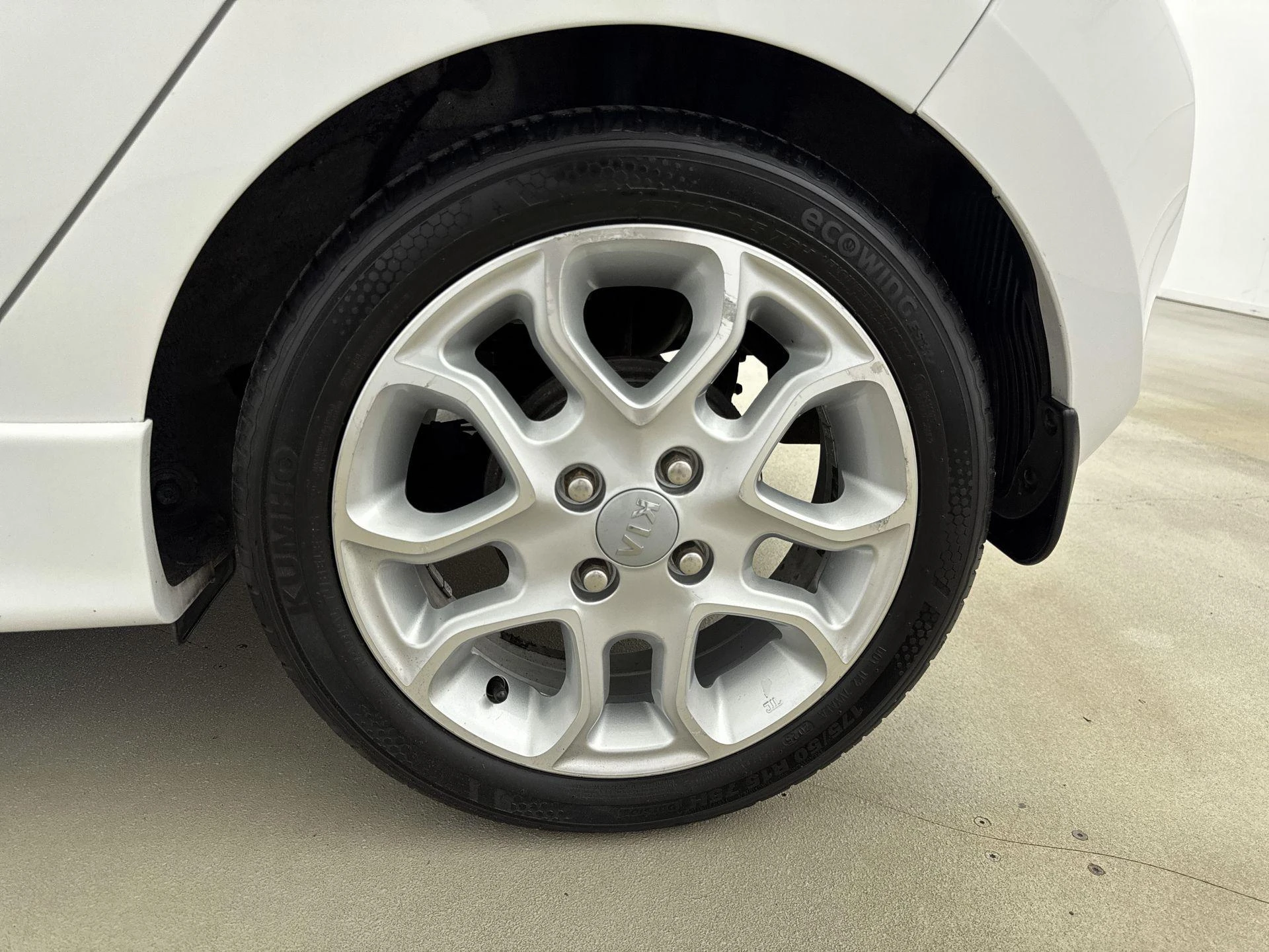 Kia-Picanto-image-12