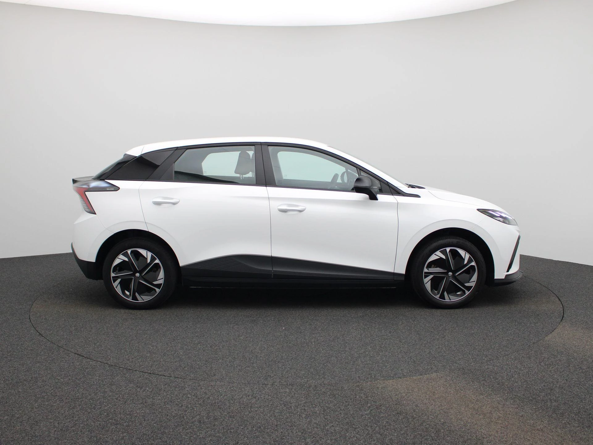 MG-MG4 EV-image-5