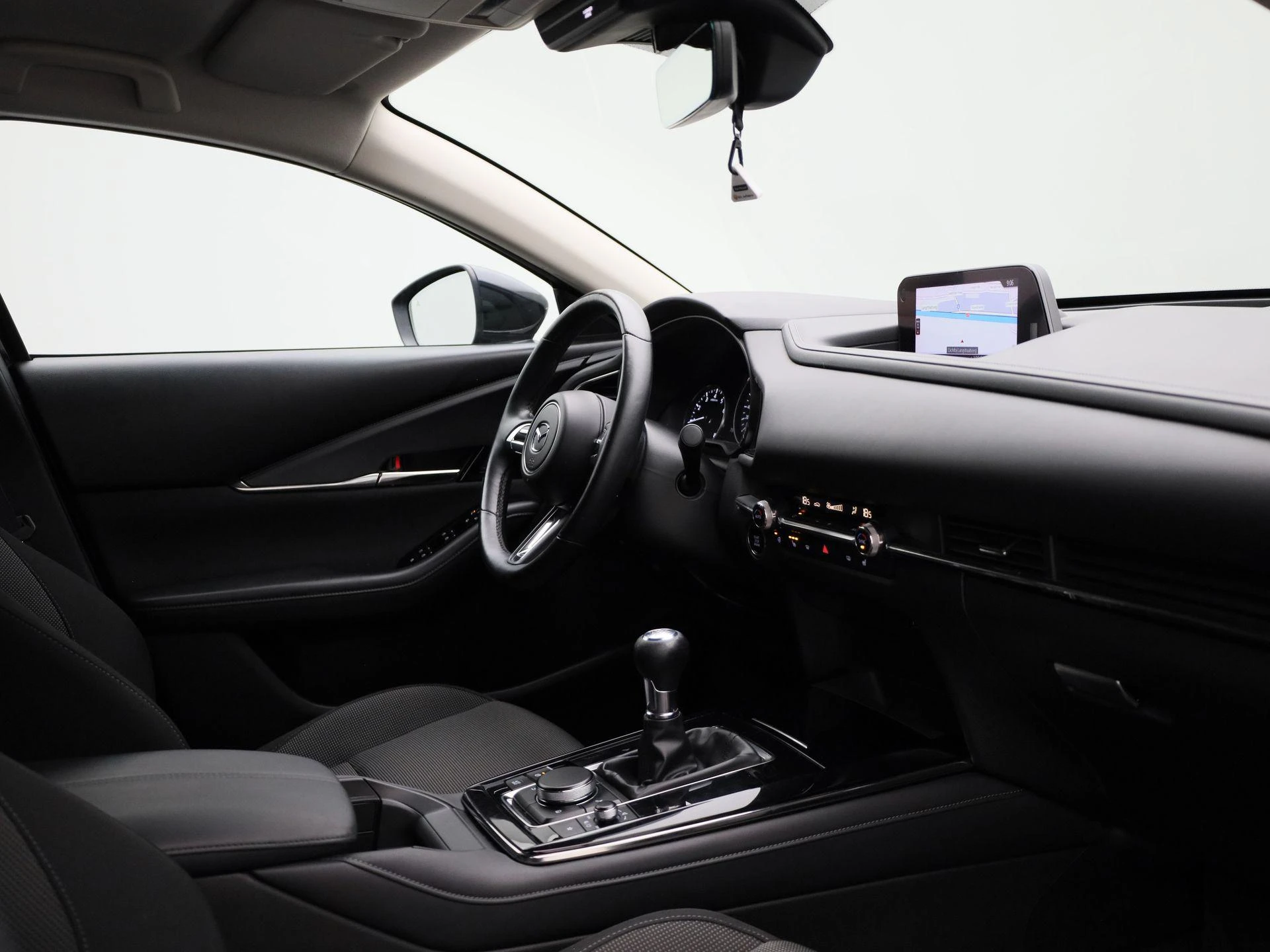 Mazda-CX-30-image-32