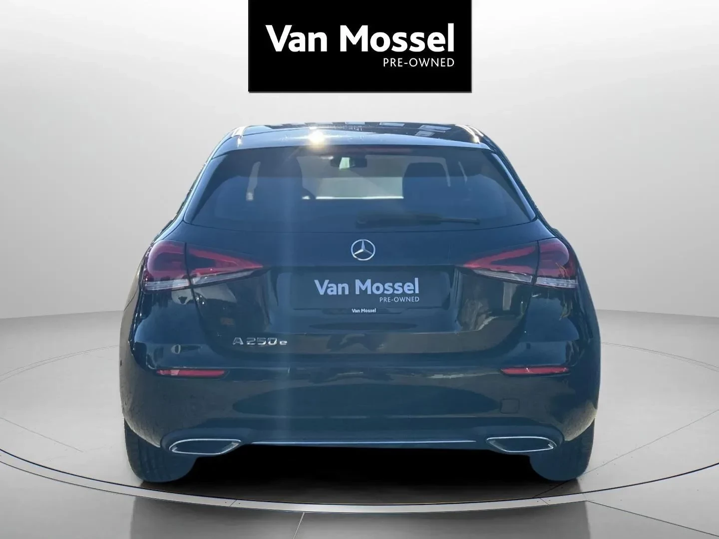 Mercedes-Benz-A-Klasse-image-5