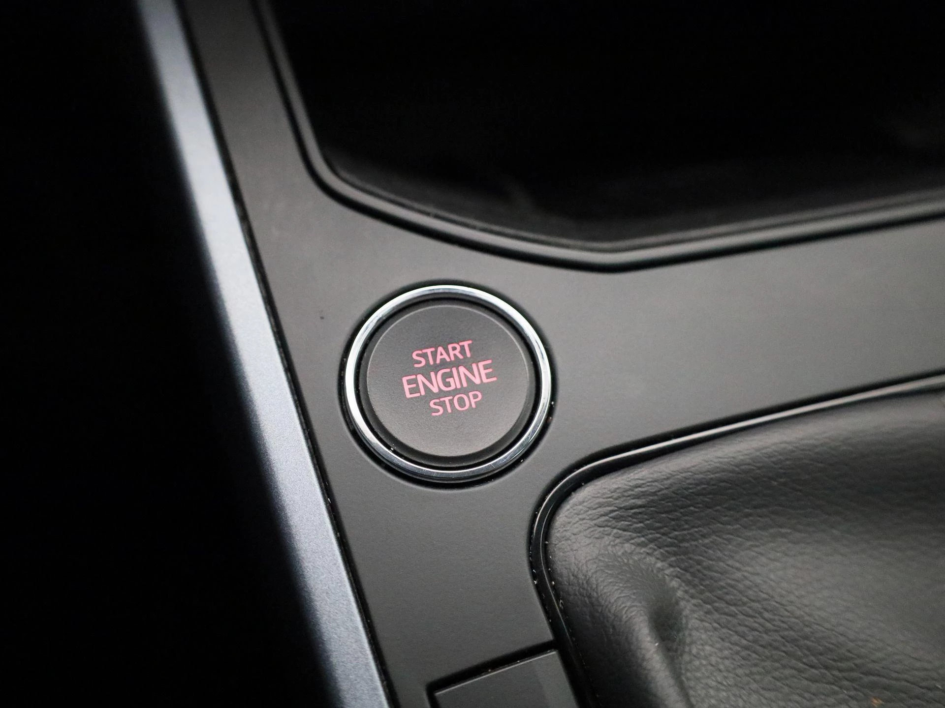 SEAT-Arona-image-21