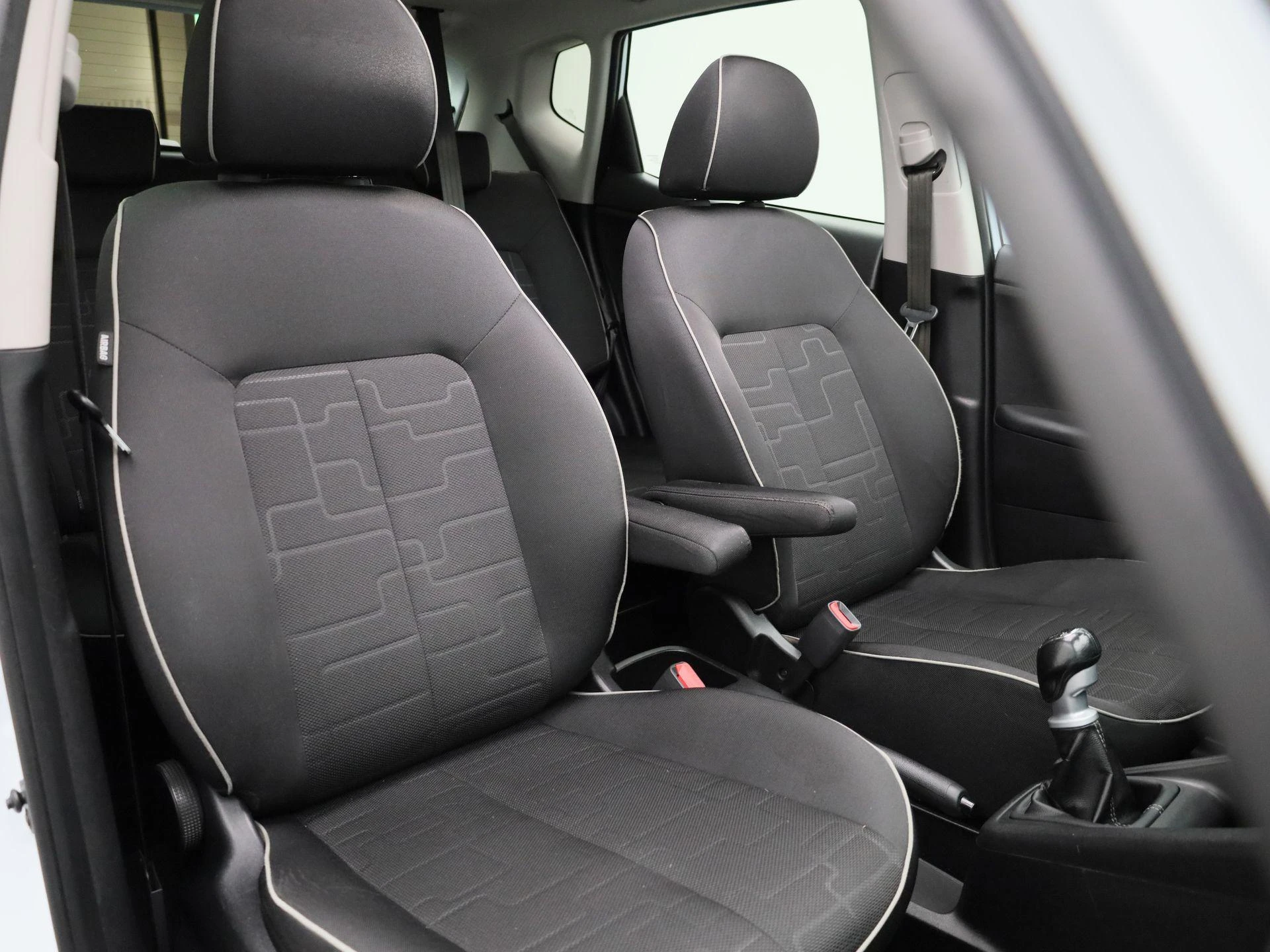 Kia-Venga-image-36