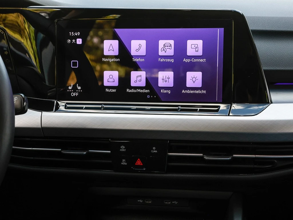 Volkswagen-Golf-image-10