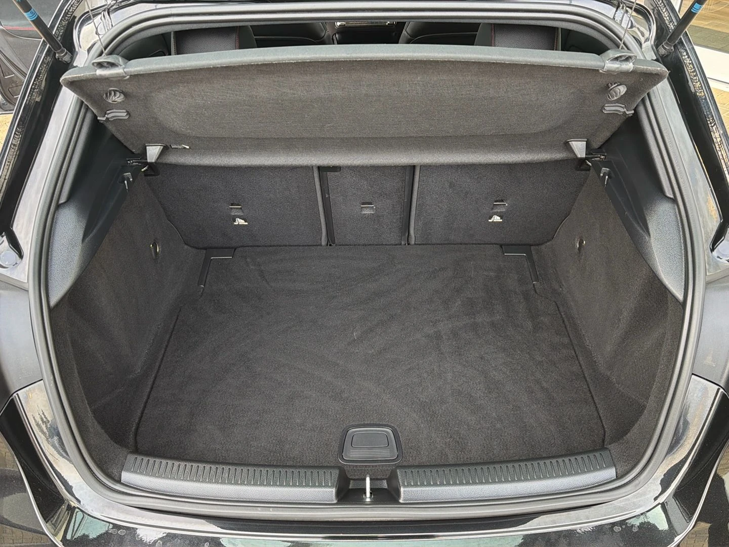 Mercedes-Benz-A-Class-image-14