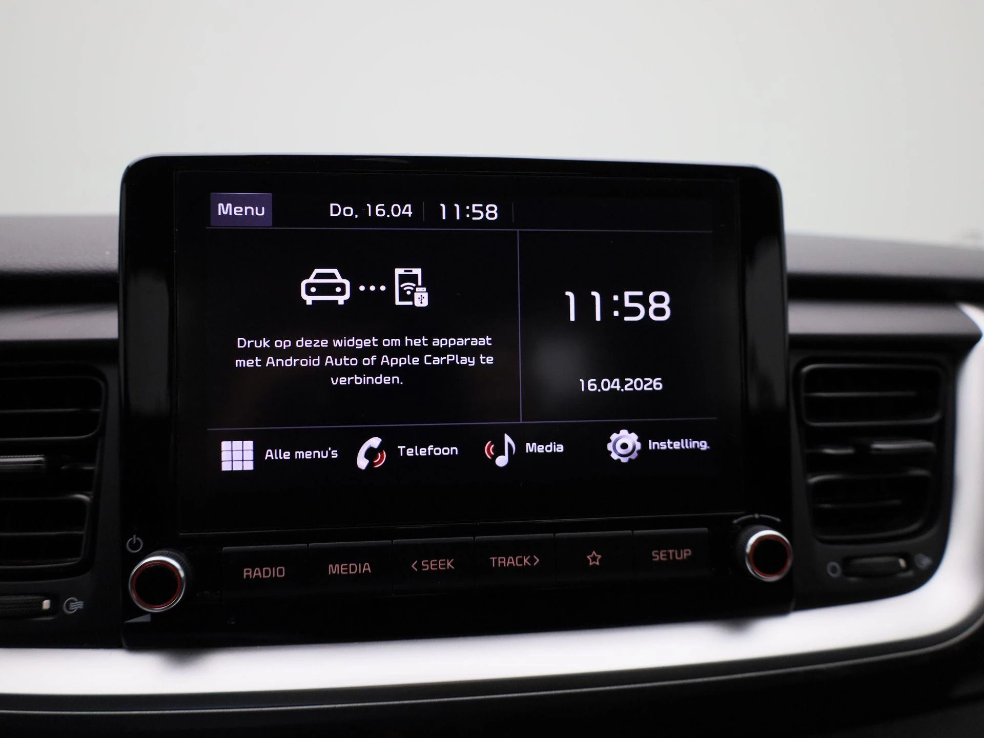 Kia-Stonic-image-13