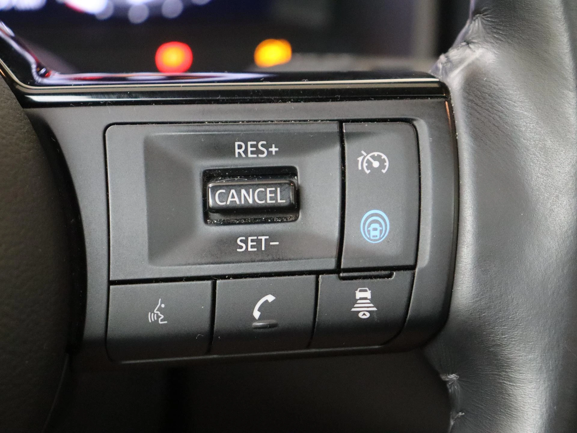 Nissan-QASHQAI-image-13