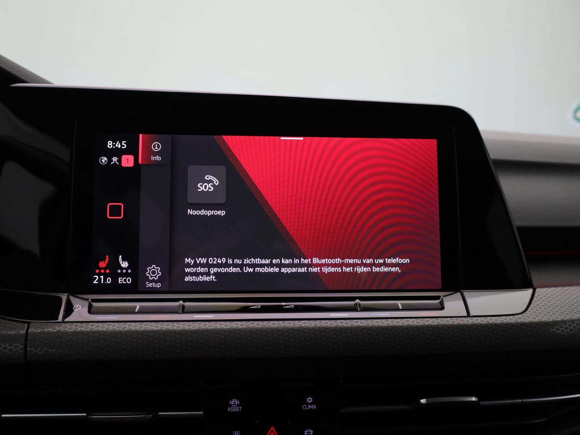 Volkswagen-Golf-image-22