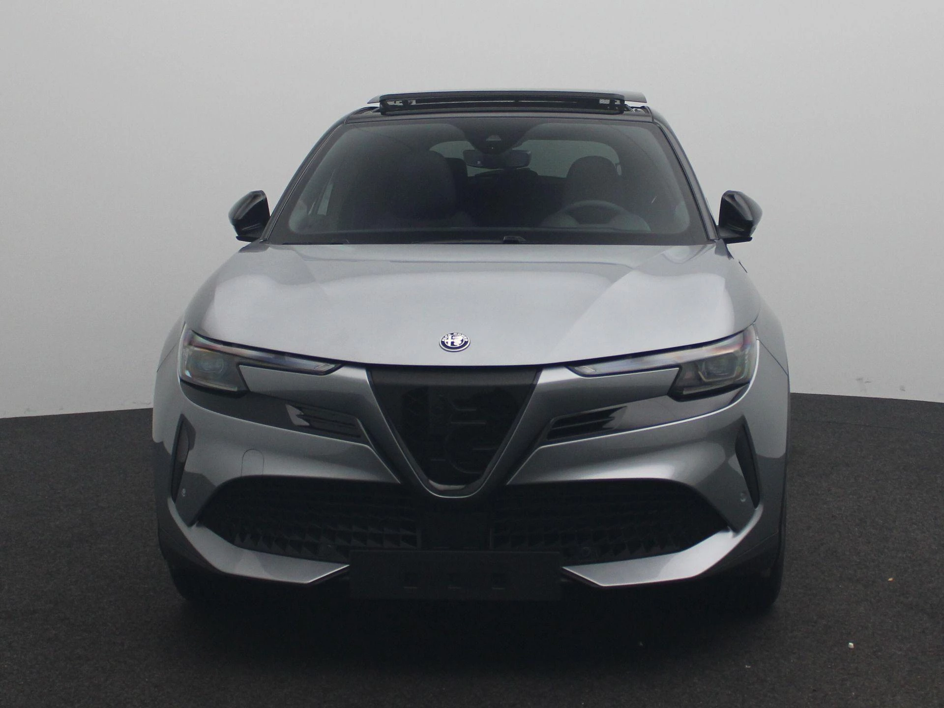 Alfa Romeo-Junior-image-2