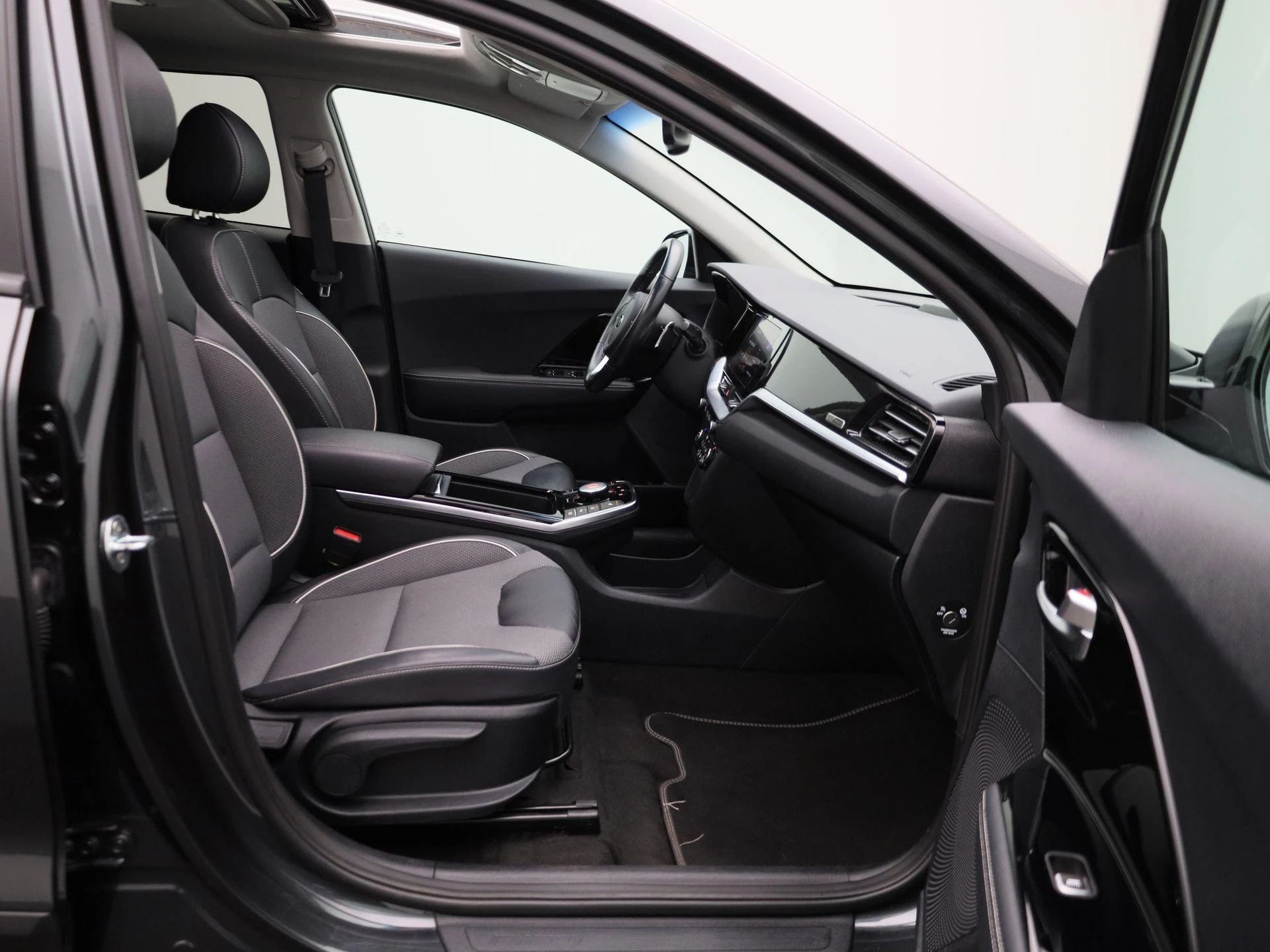 Kia-e-Niro-image-34