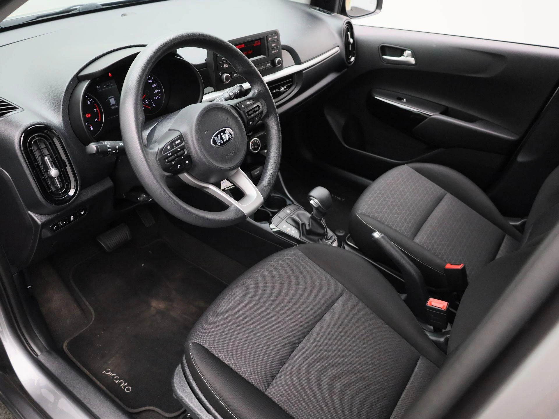 Kia-Picanto-image-15