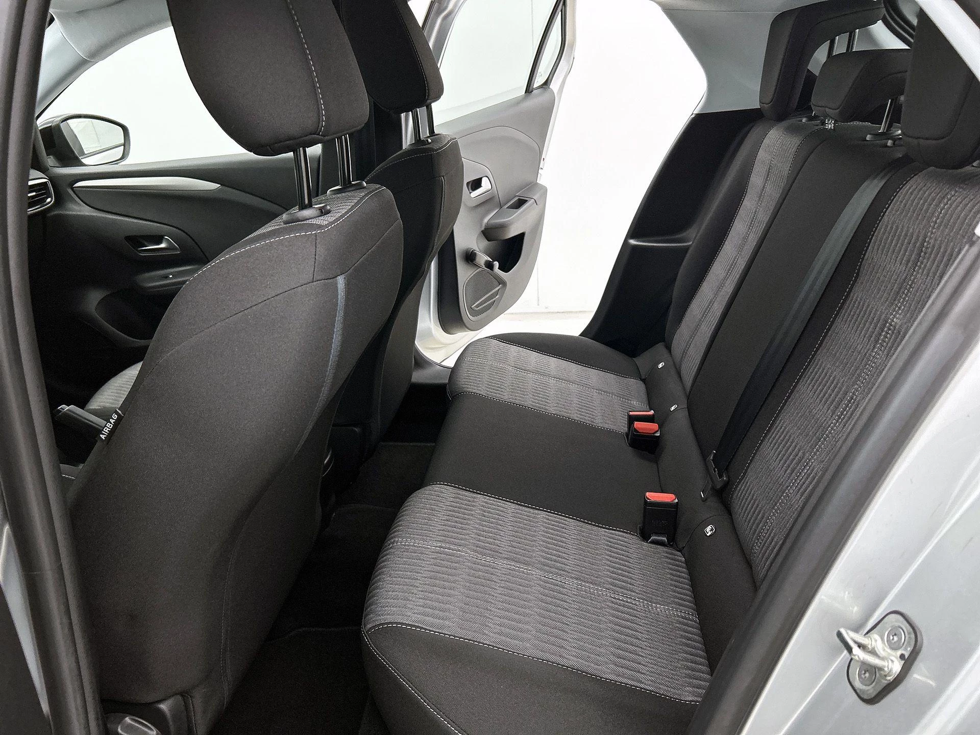Opel-Corsa-image-25