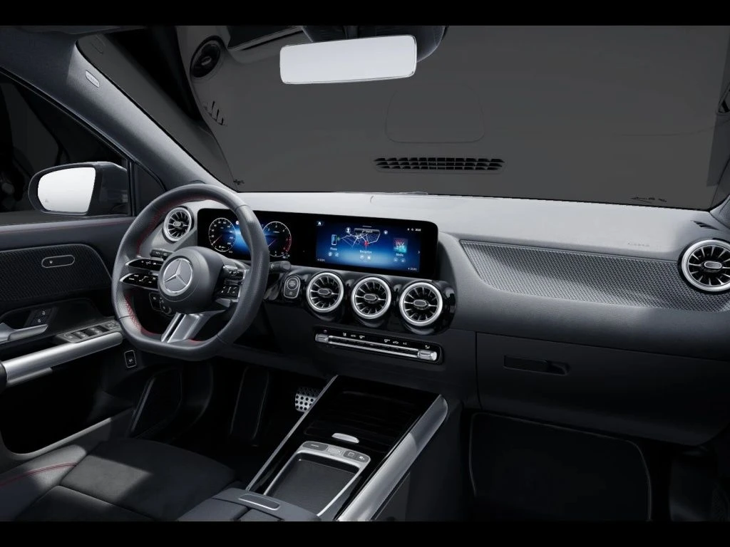 Mercedes-Benz-GLA 200 d-image-12