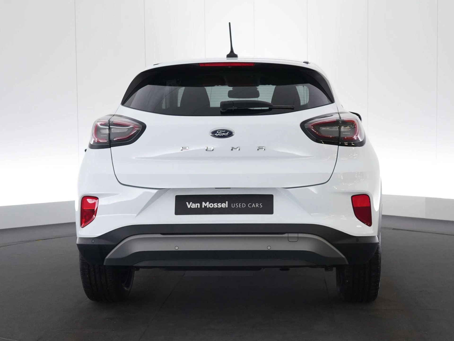 Ford Puma 1.0i Ecoboost MHEV 92kW Aut. Titanium