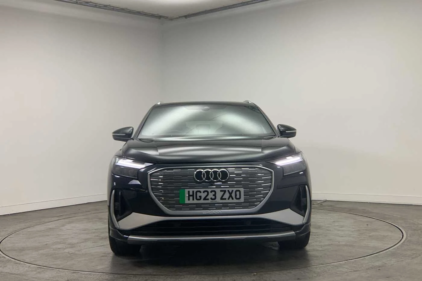 Audi-Q4 e-tron-image-6
