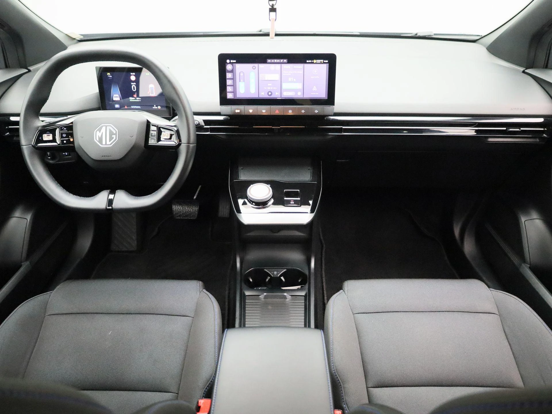 MG-MG4 EV-image-8