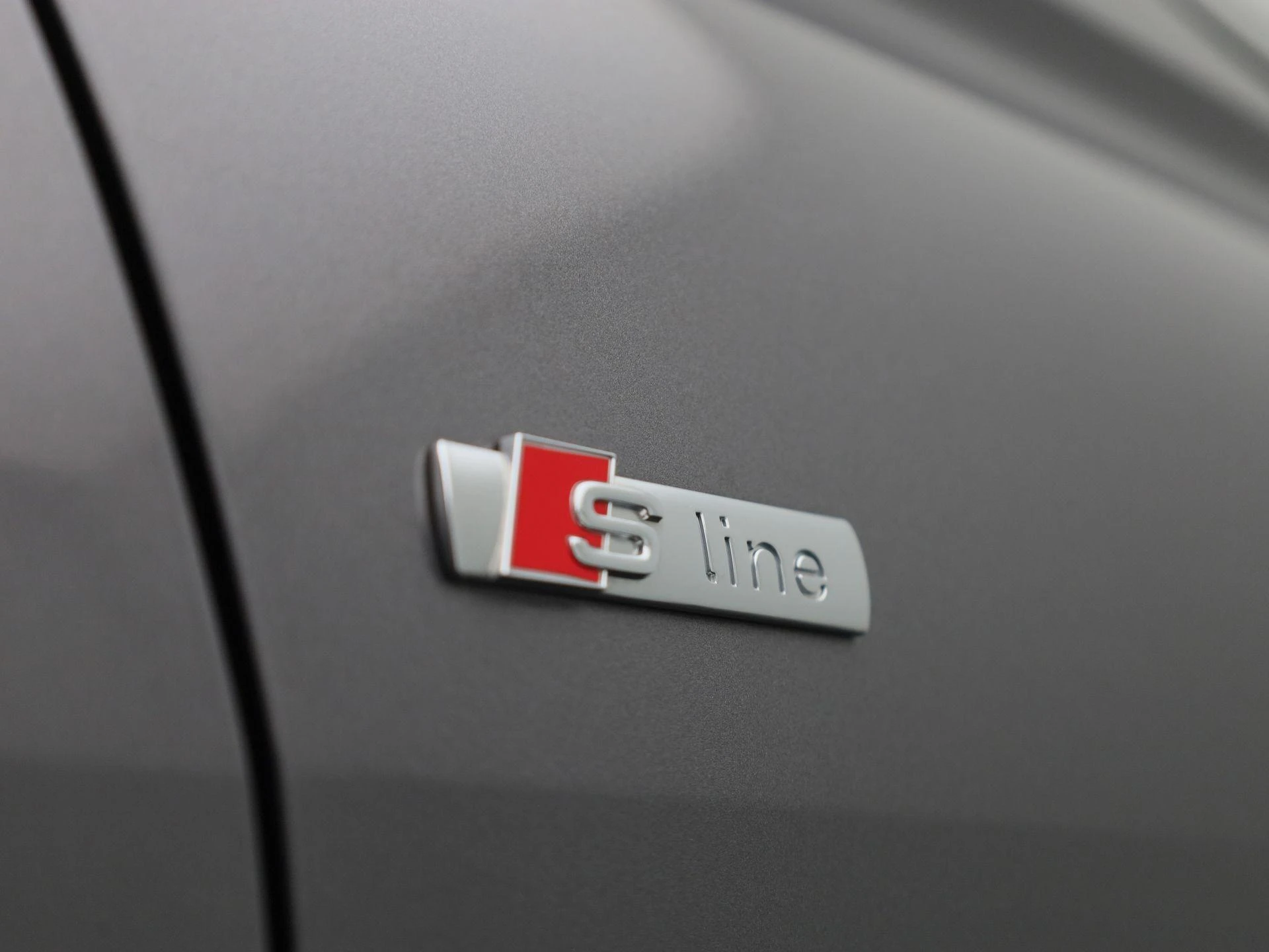 Audi-Q4 e-tron-image-8