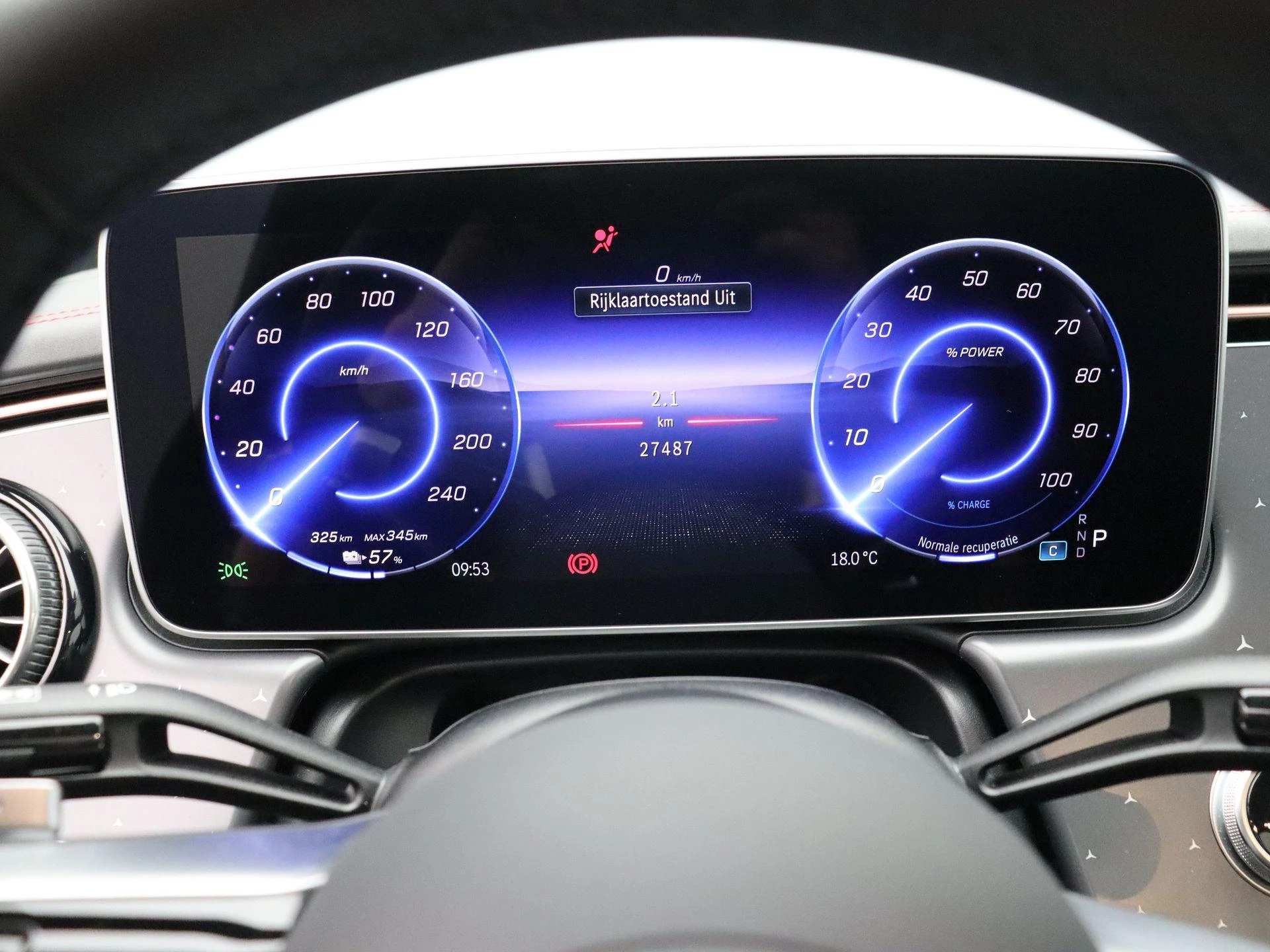 Mercedes-Benz EQE 300 AMG Line + PANORAMISCH DAK + AIRMATIC +