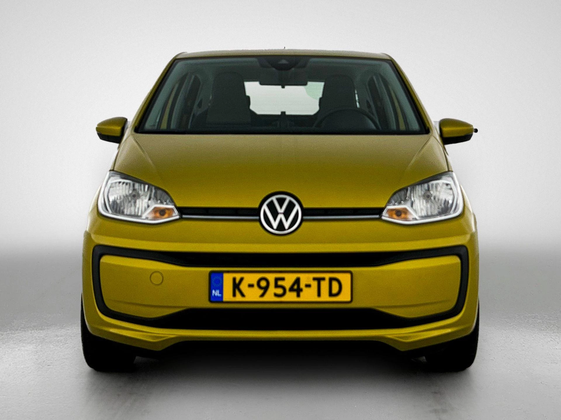 Volkswagen-up!-image-4