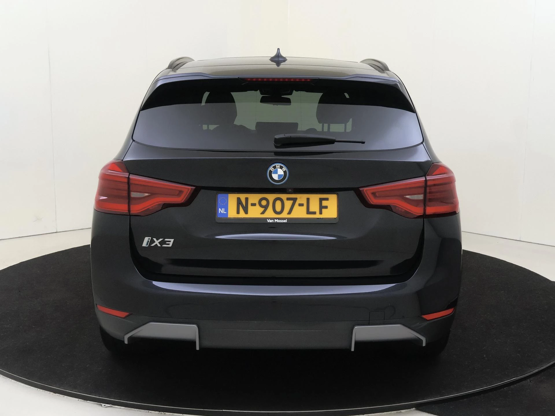 BMW iX3 High Executive 80 kWh