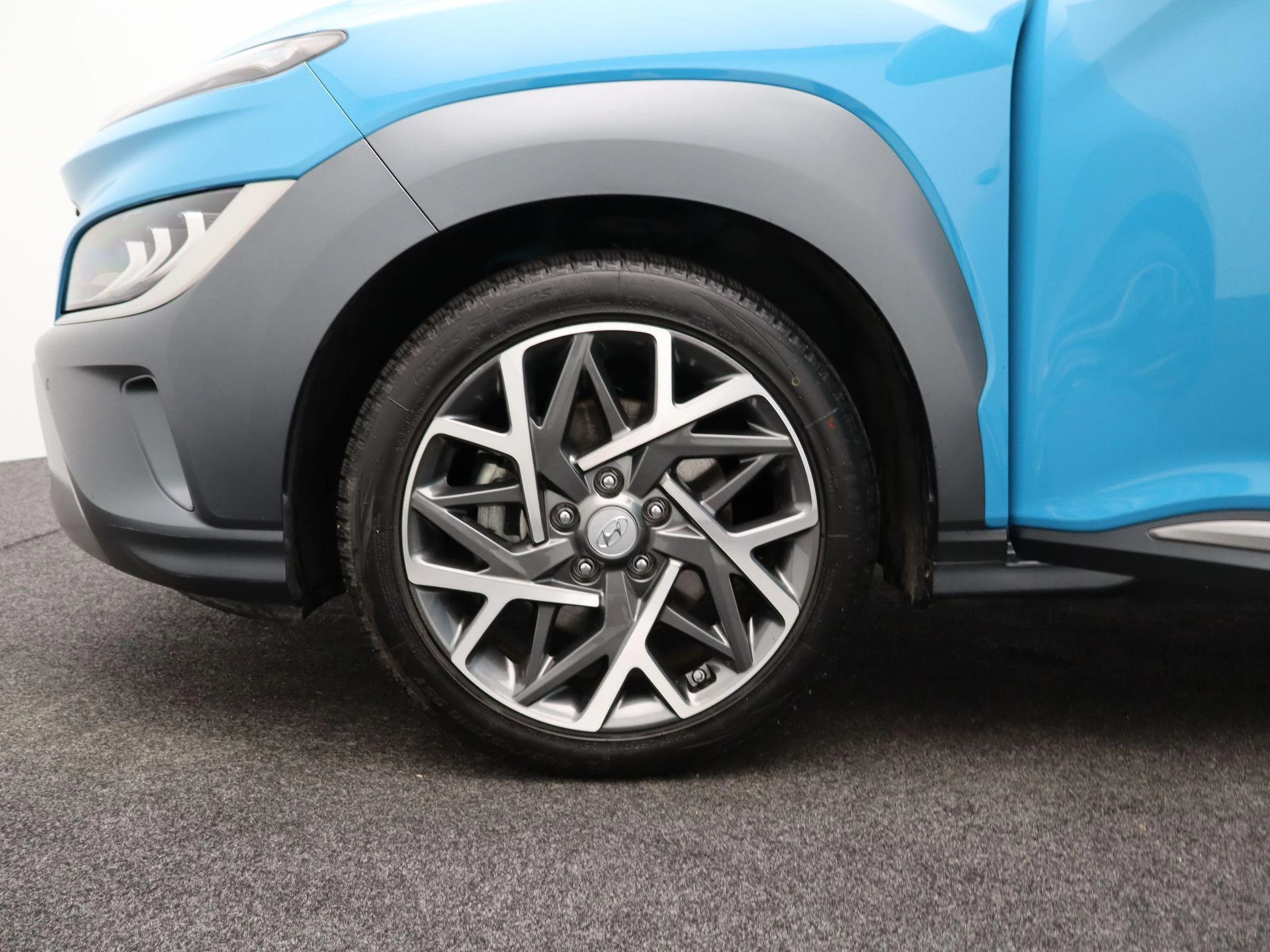 Hyundai-Kona-image-16