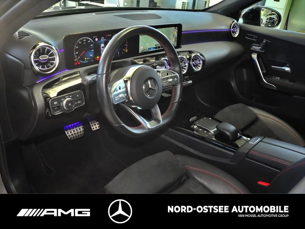 Mercedes-Benz A-Klasse 250 AMG MULTI NIGHT SOUND PANO PARKPAKET DAB AMG LineW177 A 250 AMG MULTI NIGHT SOUND PANO PARKPAKET DAB AMG Line