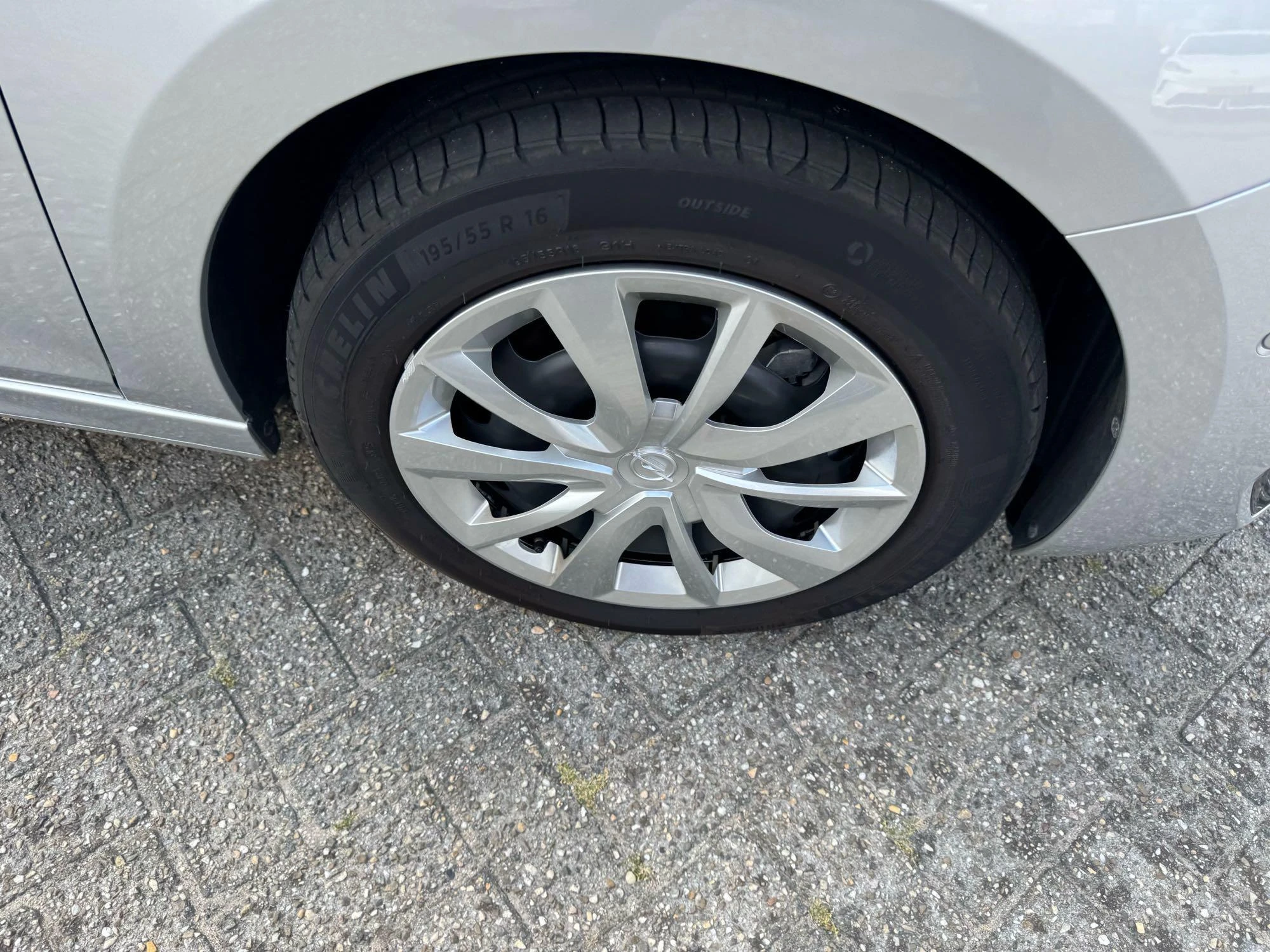 Opel-Corsa-image-4