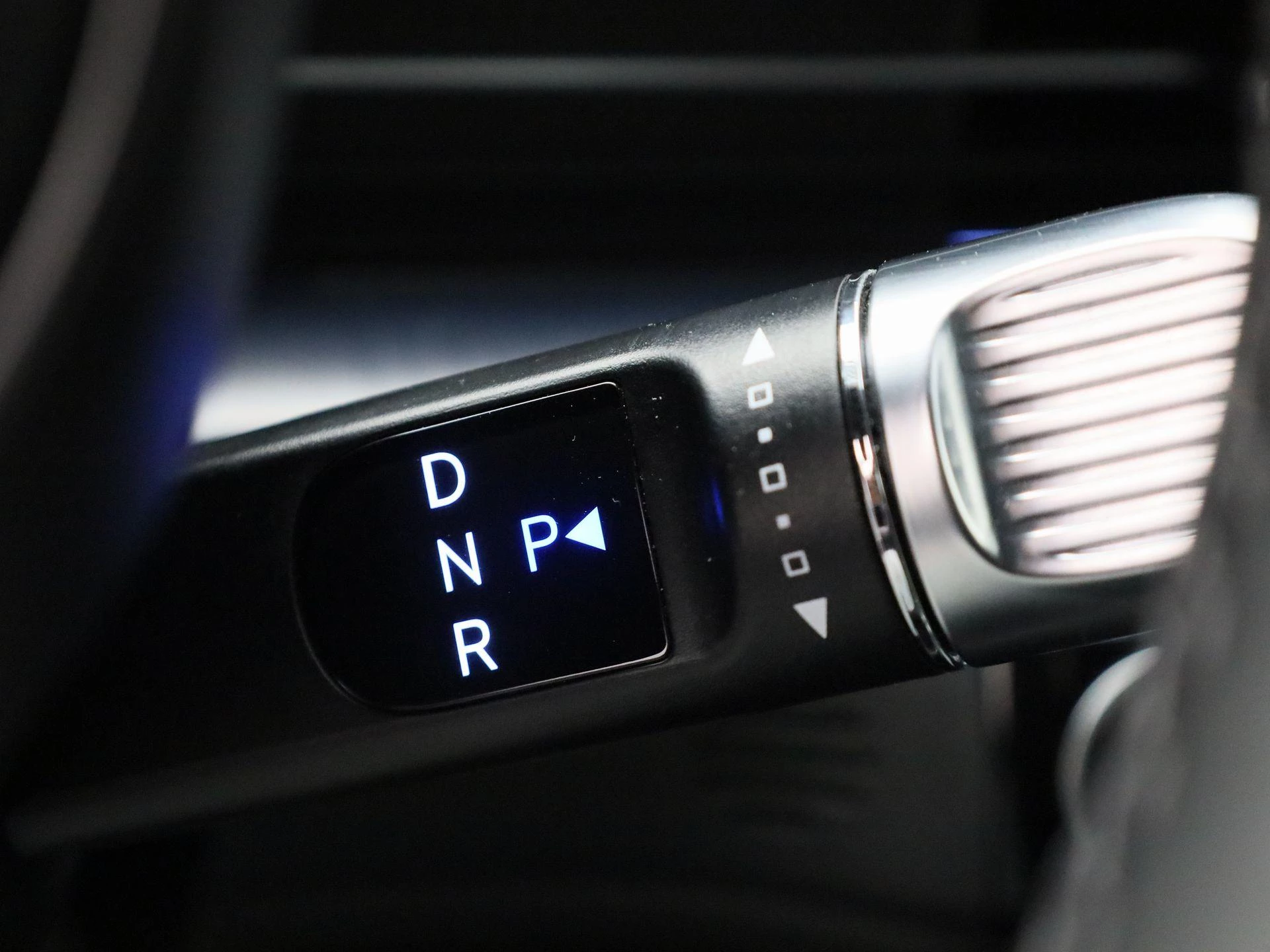 Hyundai-IONIQ 6-image-18