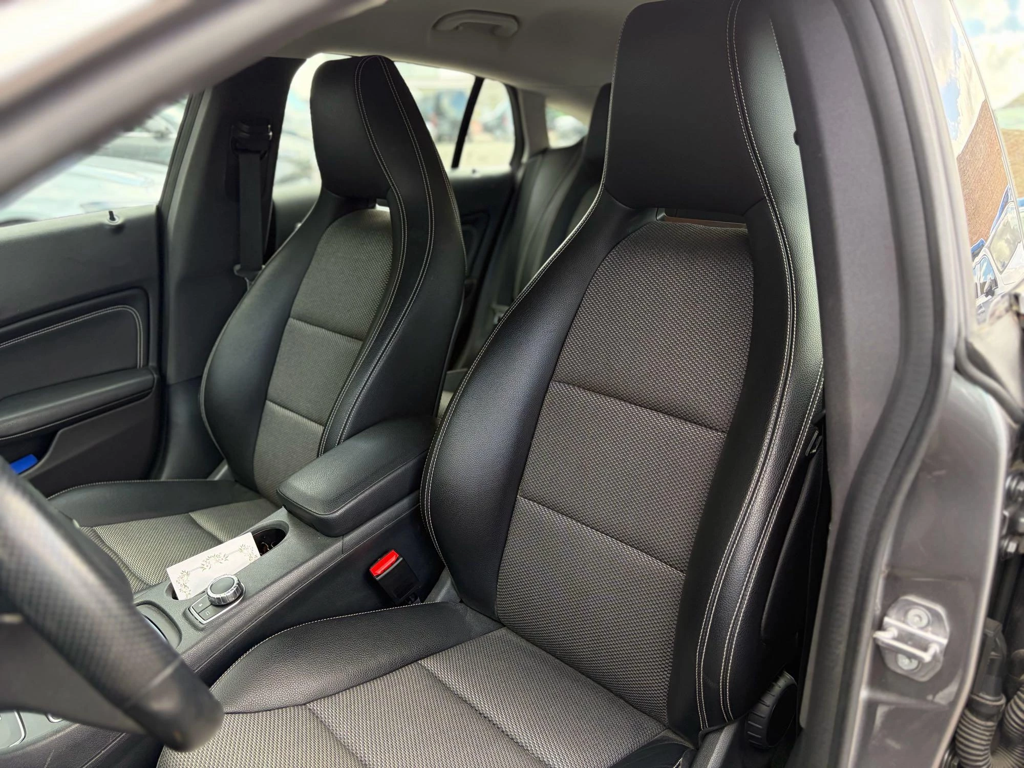 Mercedes-Benz CLA Shooting Brake CLA 180