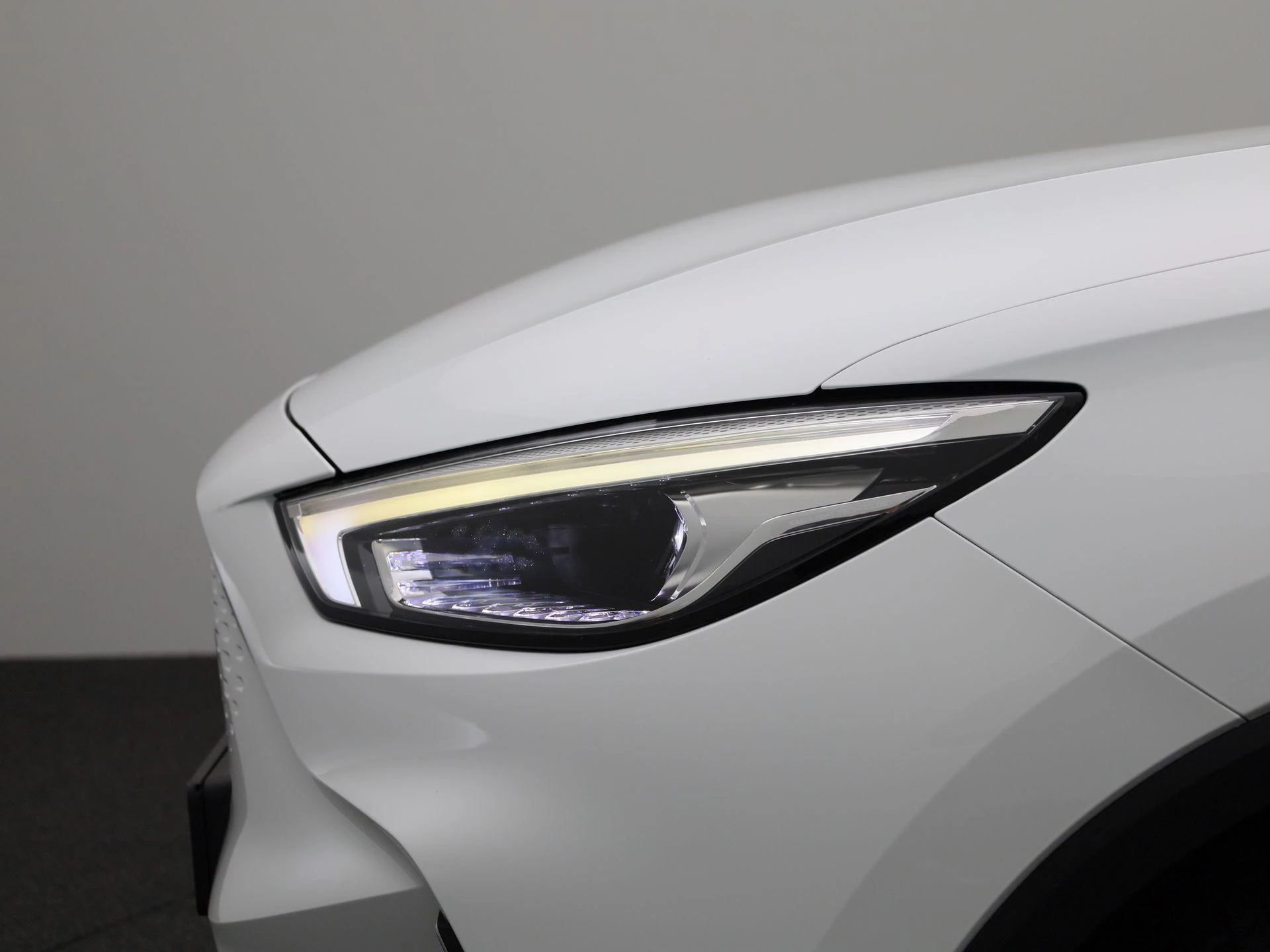 MG-ZS EV-image-14