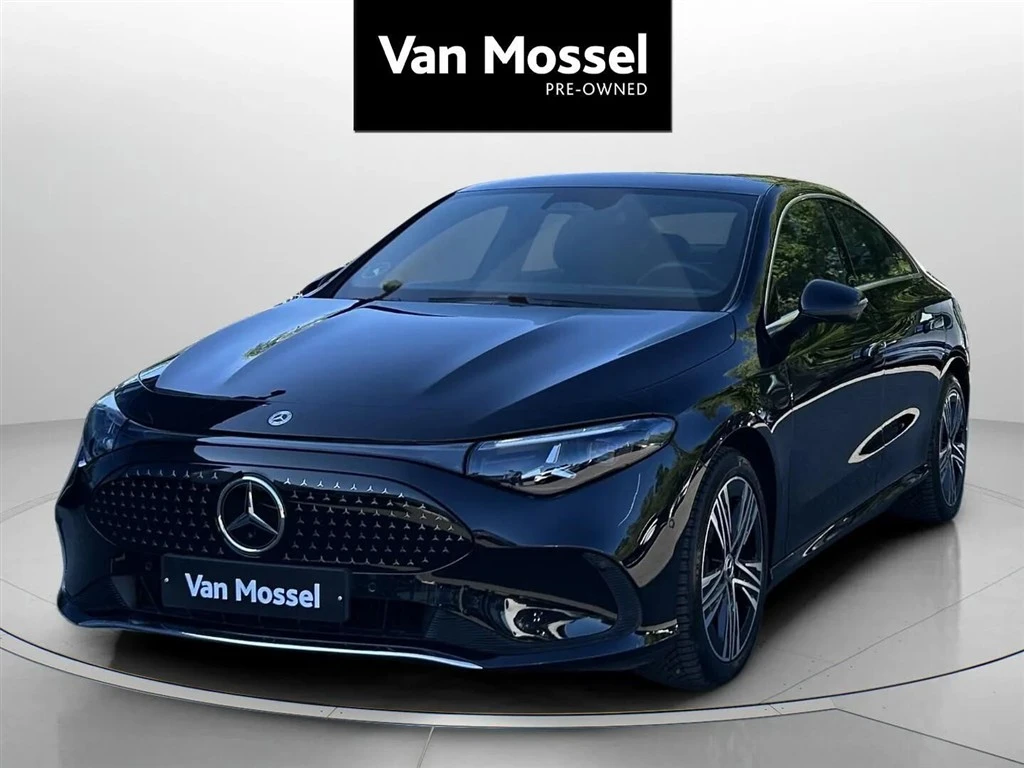 Mercedes-Benz-CLA-image-0