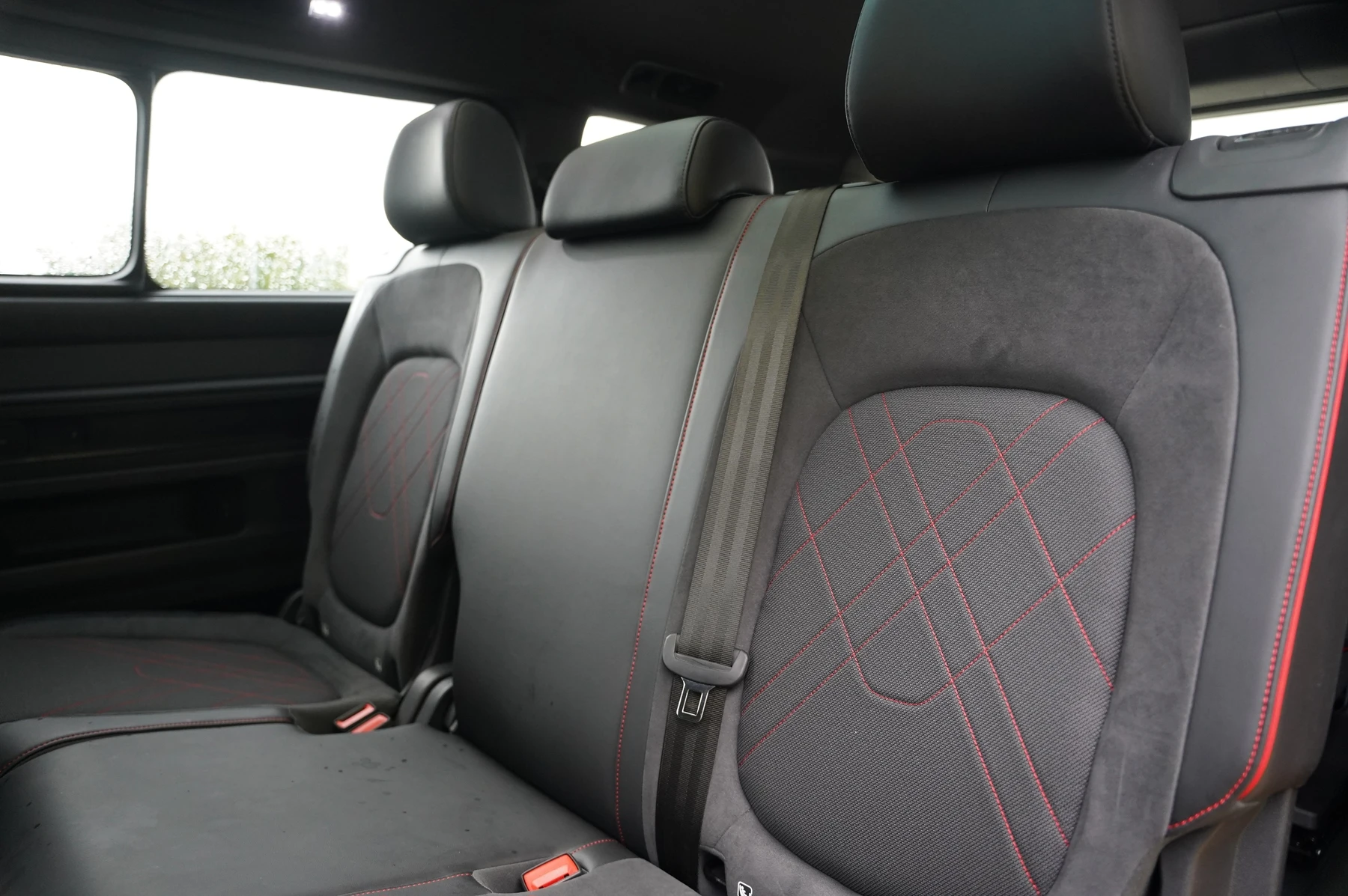 Volkswagen-ID. Buzz-image-30
