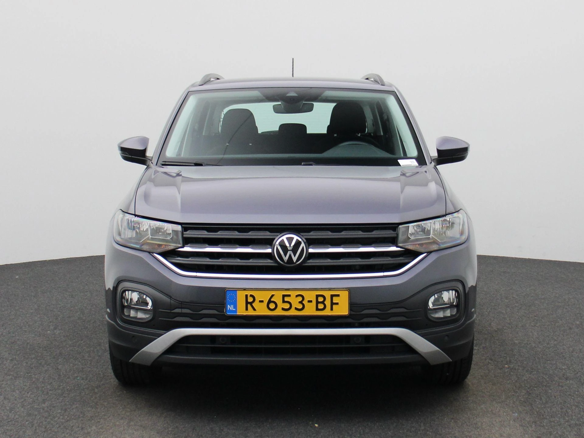 Volkswagen-T-Cross-image-2