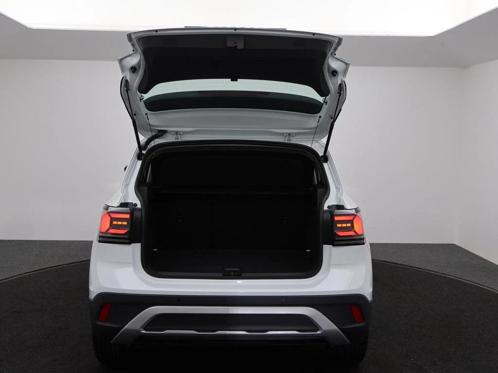 Volkswagen-T-Cross-image-13