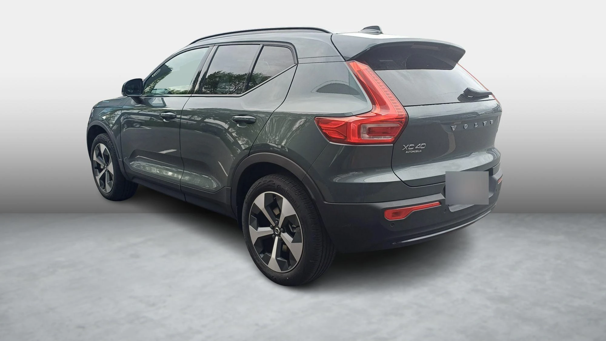 Volvo-XC40-image-2