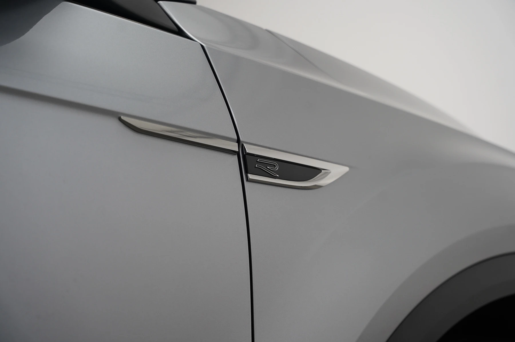 Volkswagen-T-Roc-image-37